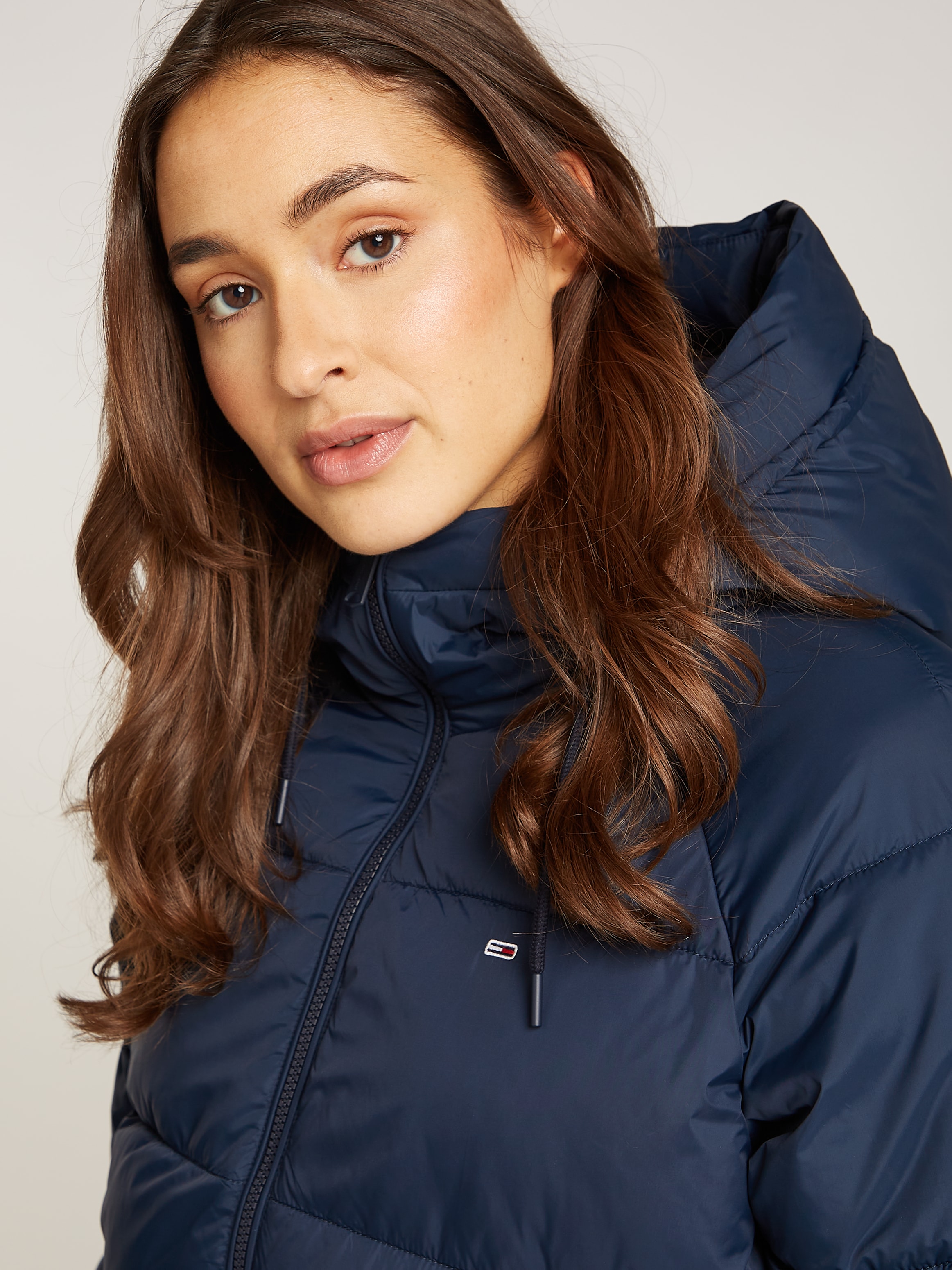 Steppjacke »TJW ASPEN PUFFER EXT«, mit Kapuze, mit Logostickerei