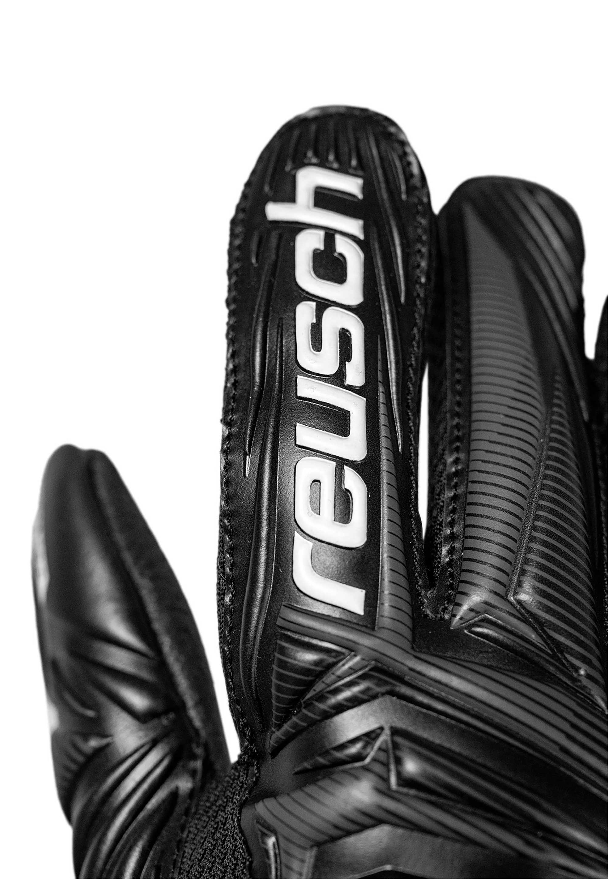 Reusch Torwarthandschuhe »Attrakt Resist Junior« mit speziellem Rauprofil auf der Innenhand