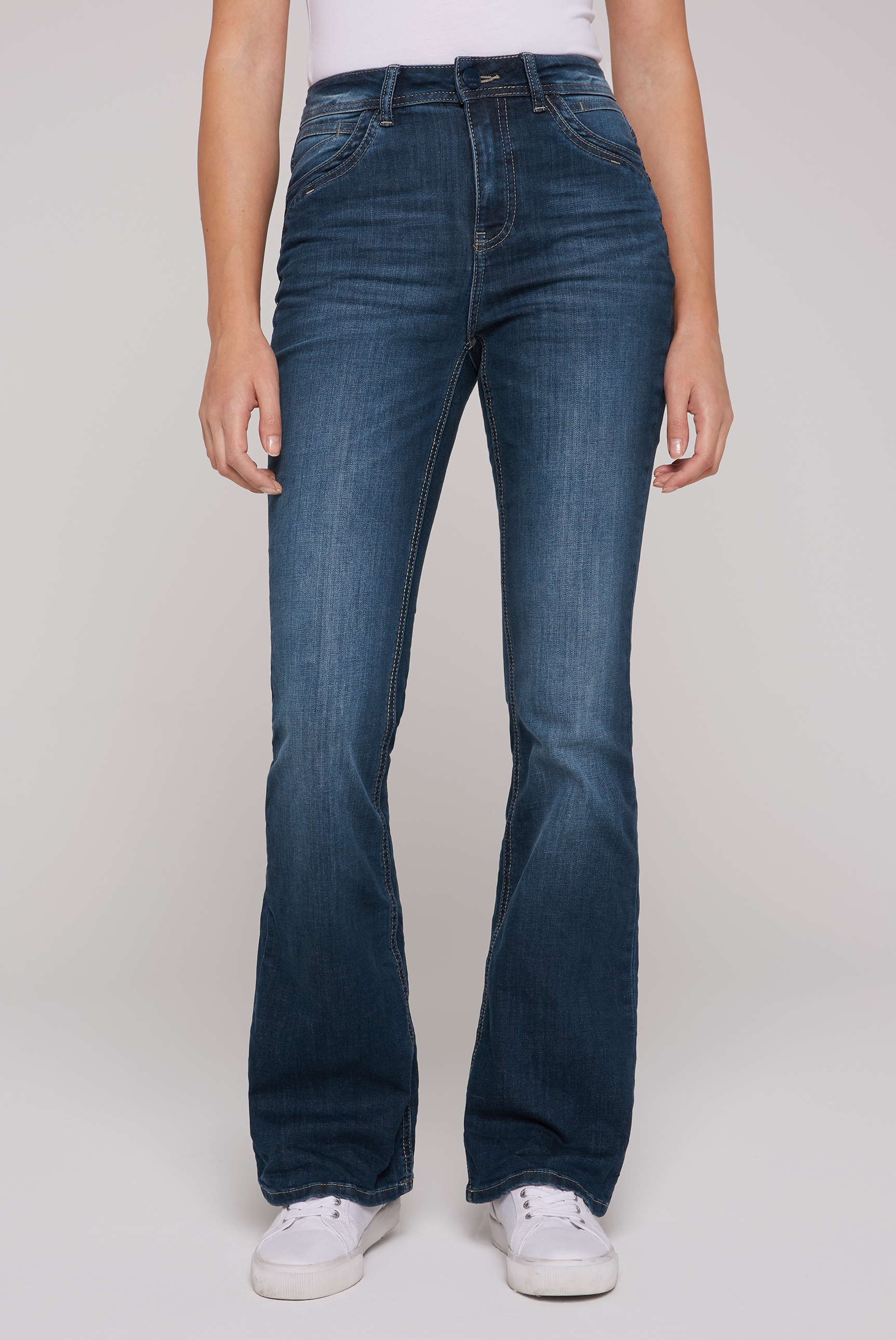 SOCCX Regular-fit-Jeans su platėjanti Bein