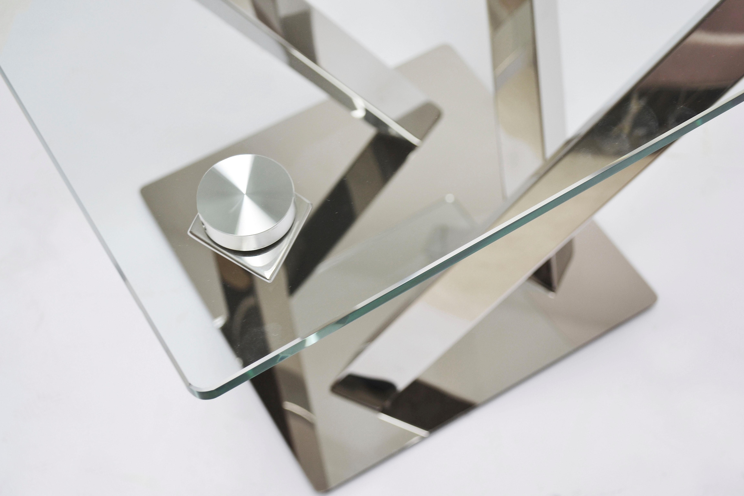 Leonique Beistelltisch »Micado«, mit strebenförmigem | schönder und BAUR Glasplatte bestellen Chromgestell