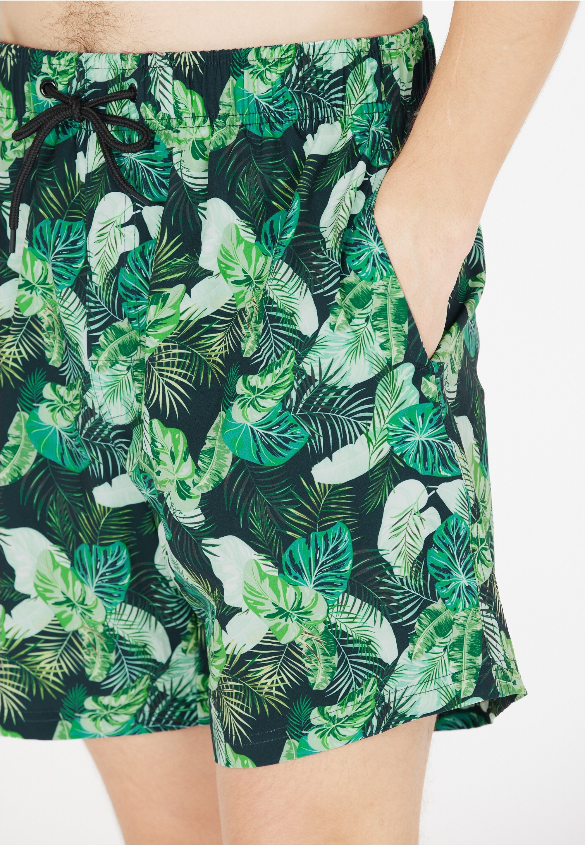 CRUZ Badeshorts »Toby«, (1 St.), im lässigen Print-Design