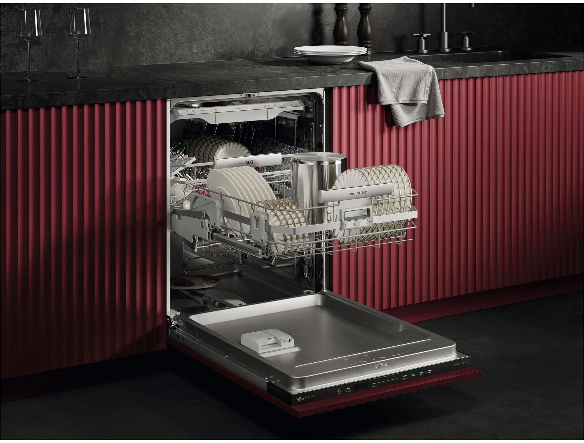 AEG vollintegrierbarer Geschirrspüler 9000 XXL »GI9700X4PC« Leise Spülmaschine 36dB ComfortLift: Be- & Entladen ohne Bücken