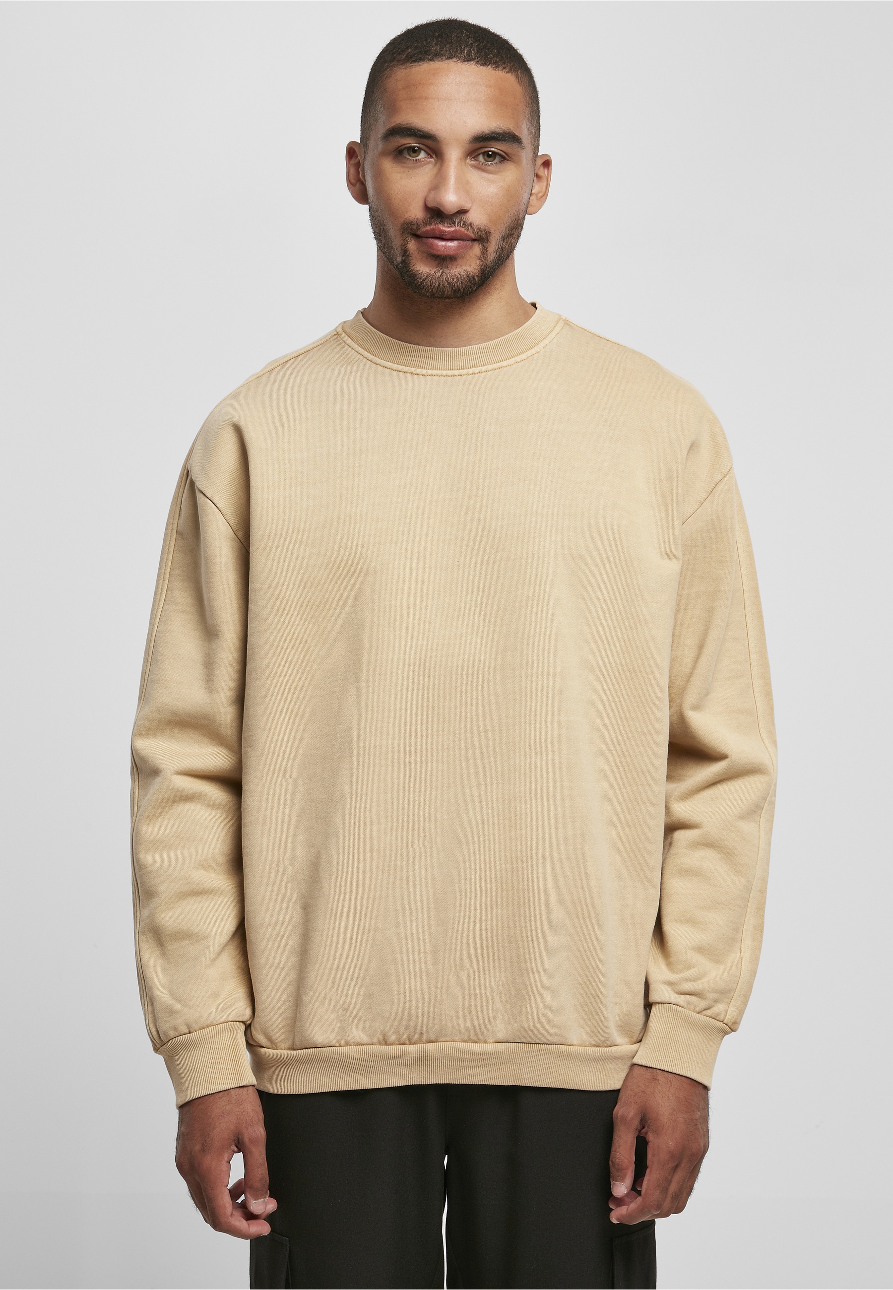 URBAN CLASSICS Sweater »Urban Classics Herren Heavy Terry Garment Dye Crew«, 1 Stk.
