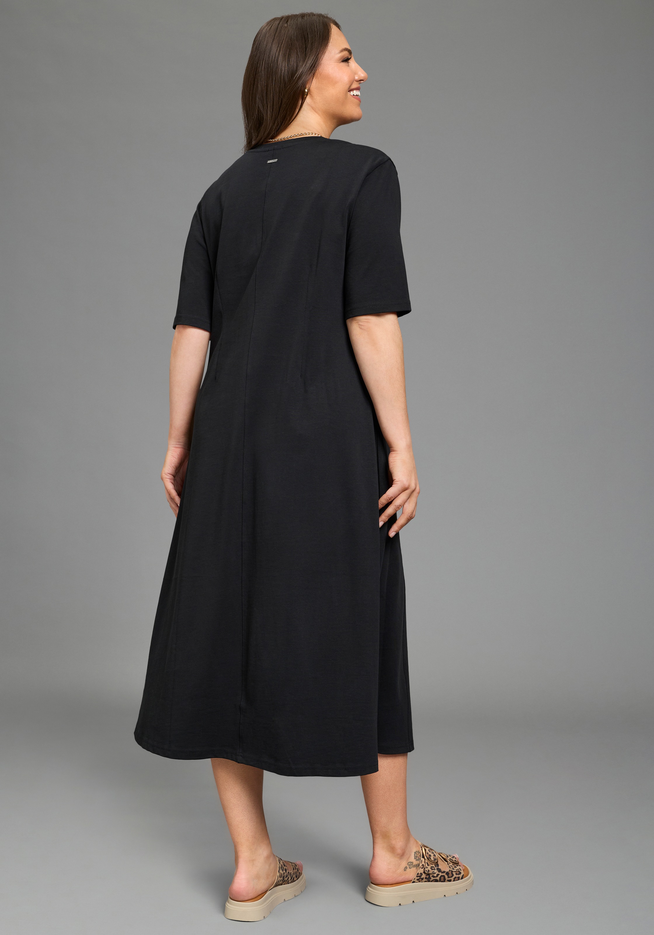 Laura Scott CURVE Maxikleid casual Stil, für entspannte Anlässe, aus Jersey günstig online kaufen