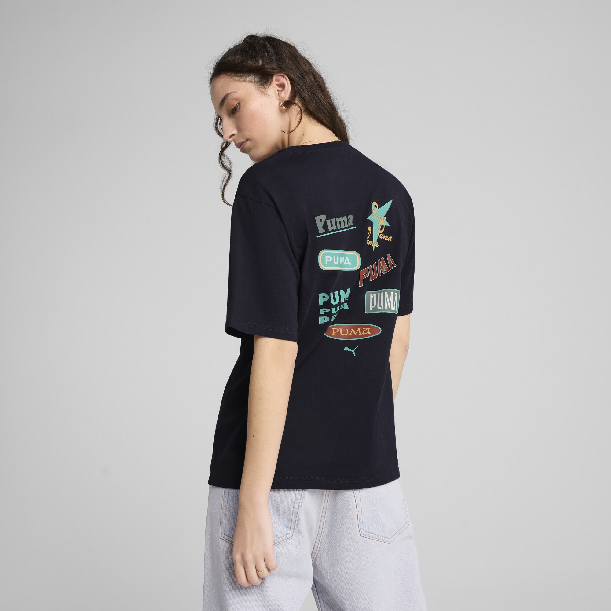 PUMA T-Shirt »Wardrobe Essentials Relaxed Graphic T-Shirt Damen«