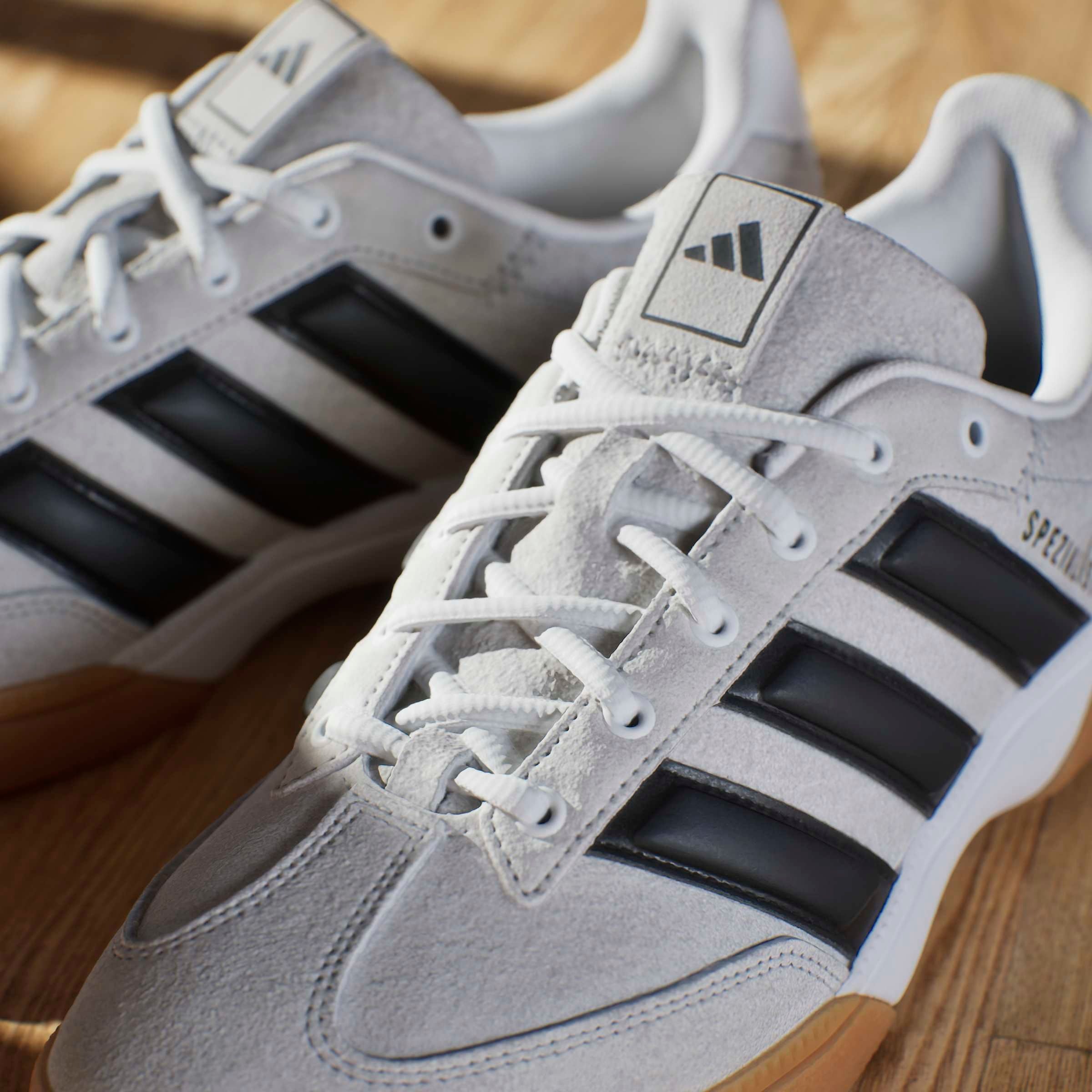 adidas Spezialist Indoor Handball Shoe Cloud White/Core Black/Grey Two 46.5 3