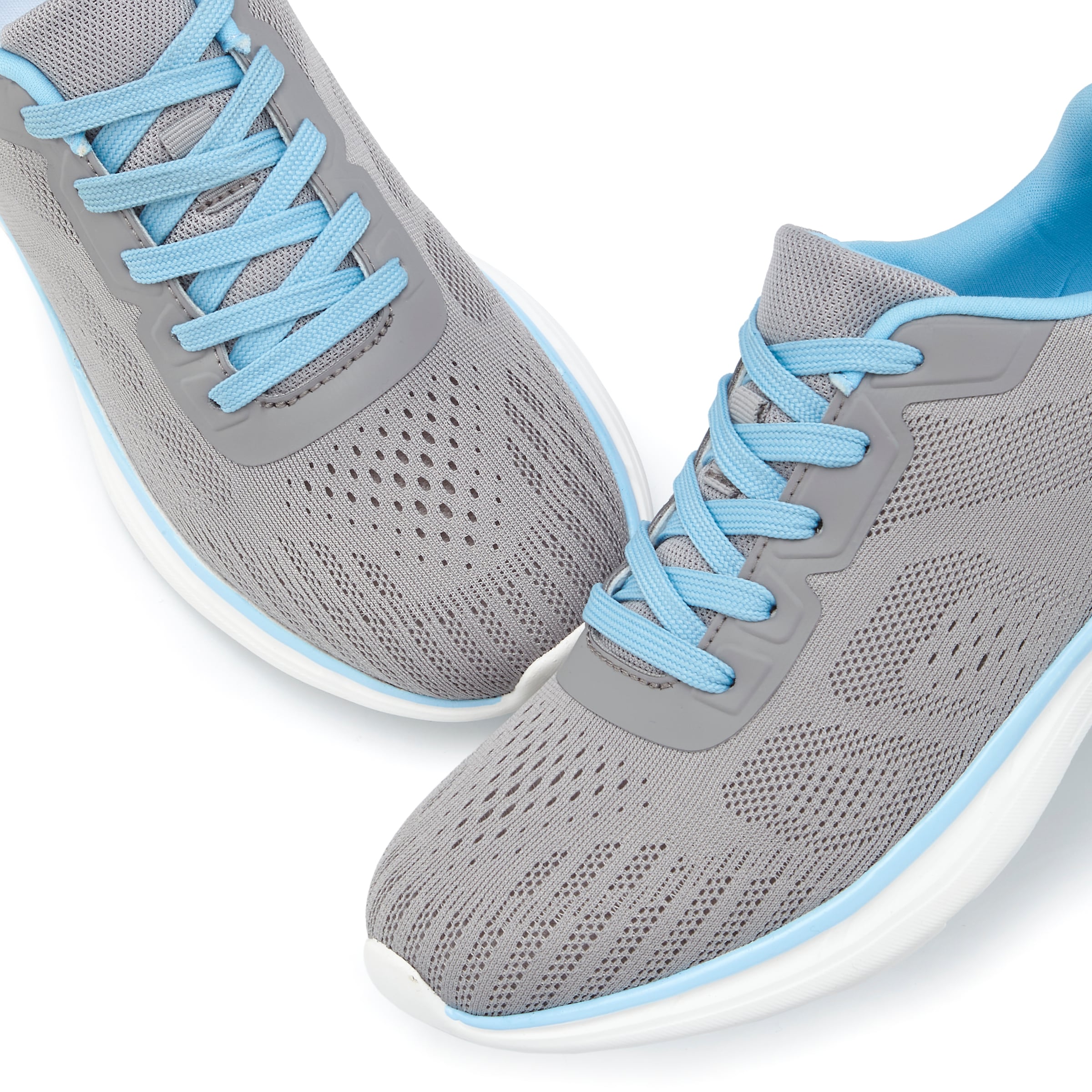 LASCANA Sneaker »Freizeitschuh, Halbschuh,«, mit farbigen Details im sportiven Look VEGAN