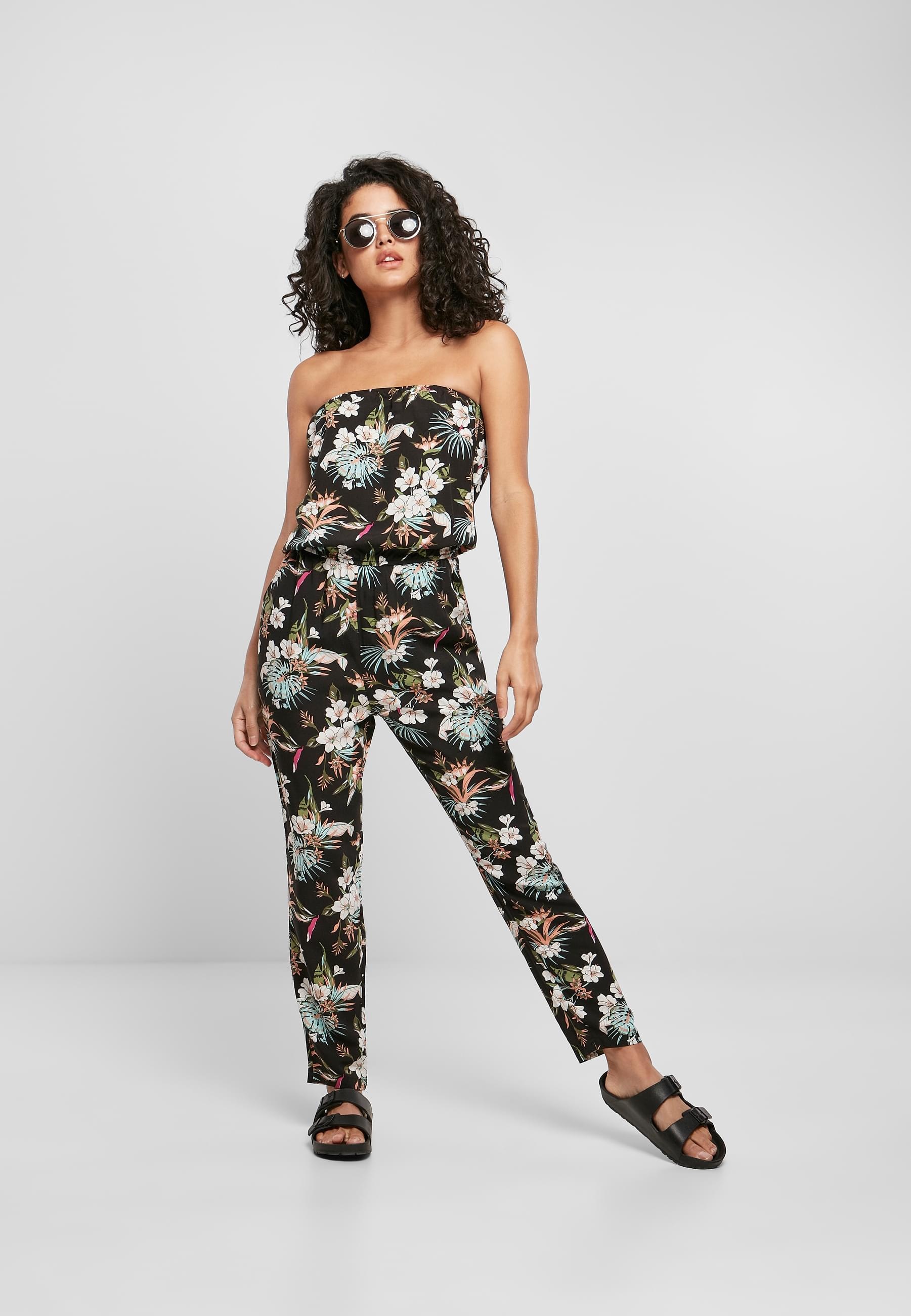 URBAN CLASSICS Jumpsuit »Urban Classics Damen Ladies Viscose Bandeau Jumpsuit«, (1 tlg.)