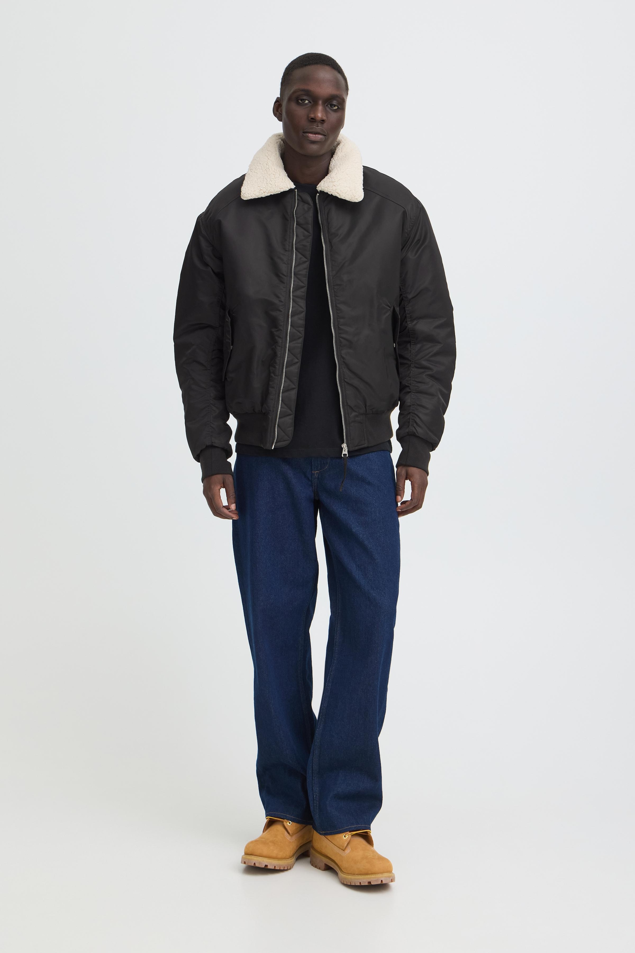 Blend Bomberjacke »BHGATLIN BOMBER JKT« Kunstfaser, loose fit
