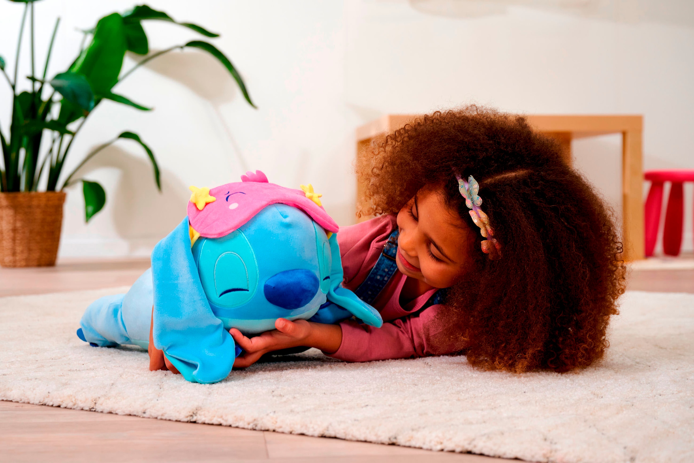 SIMBA Kuscheltier »Disney Snuglets, Wellbeing Stitch, 40 cm«