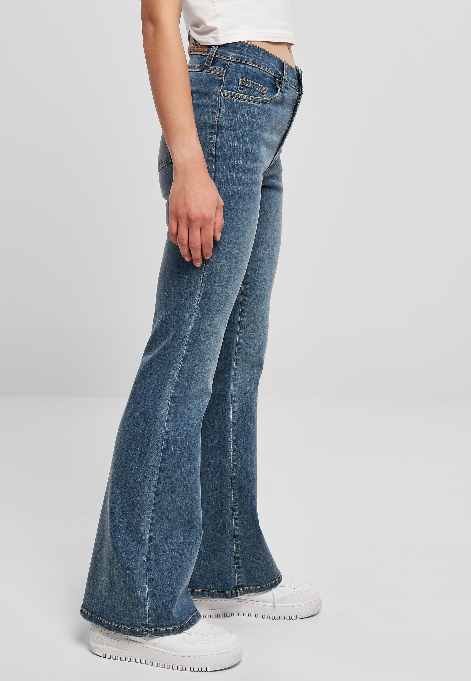 URBAN CLASSICS Bequeme Jeans »Urban Classics Damen Ladies High Waist Flared Denim Pants«, (1 tlg.)