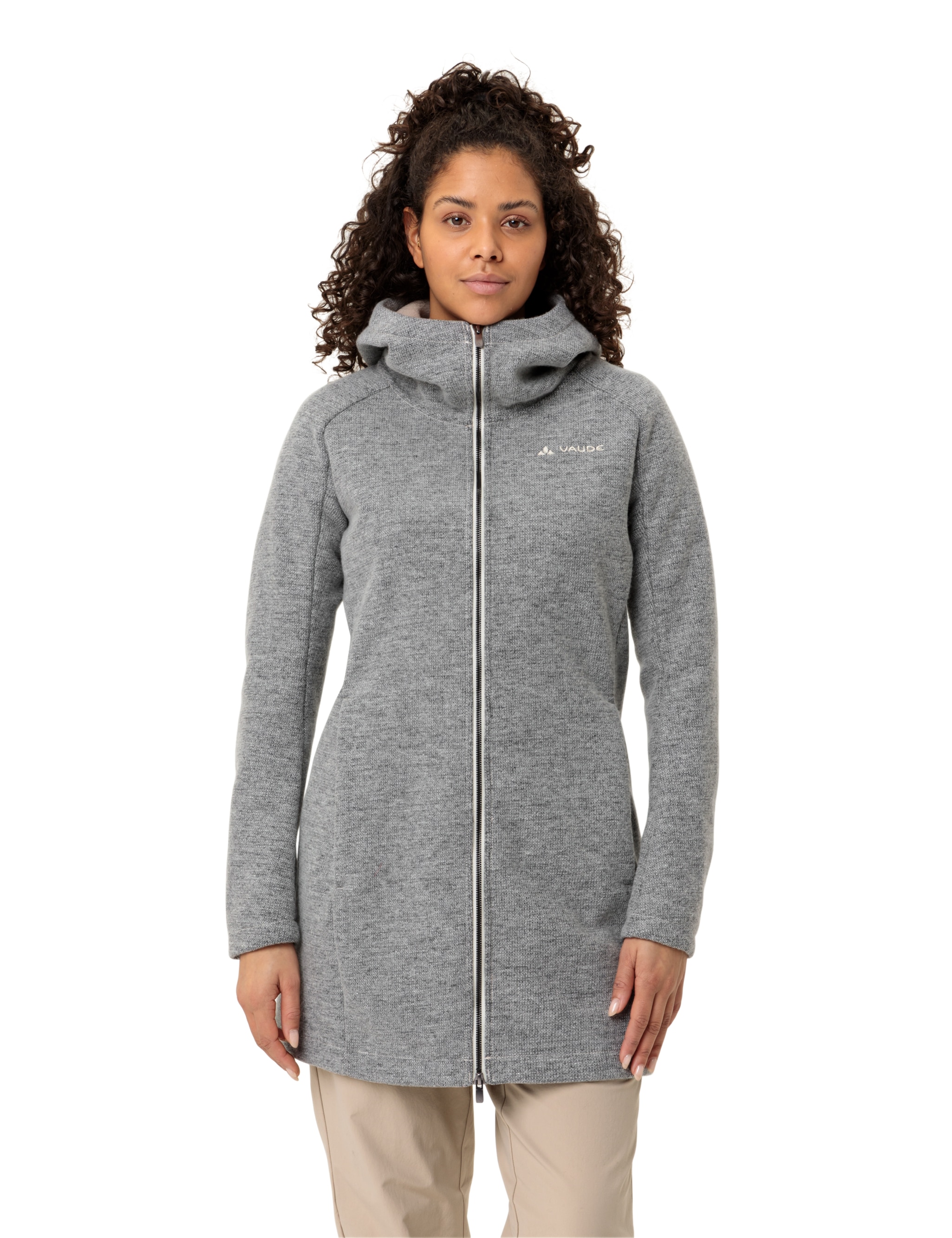 VAUDE Strickfleecejacke "WOMENS TINSHAN COAT III" mit Kapuze für den modernen Alltag und Wandern, mit Kapuze, hoher Stehkragen