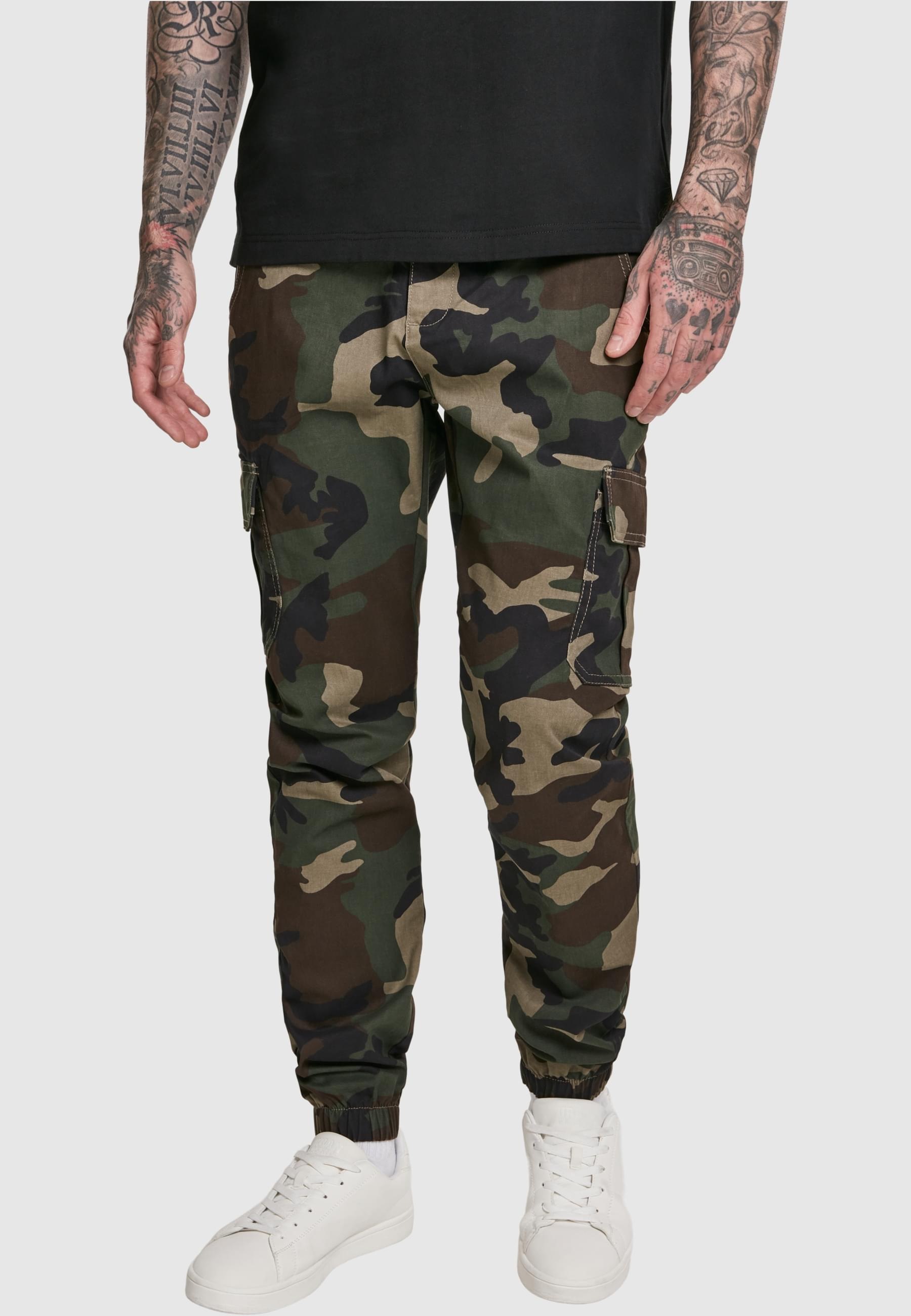 URBAN CLASSICS Cargohose »Urban Classics Herren Camo Cargo Jogging Pants 2.0«
