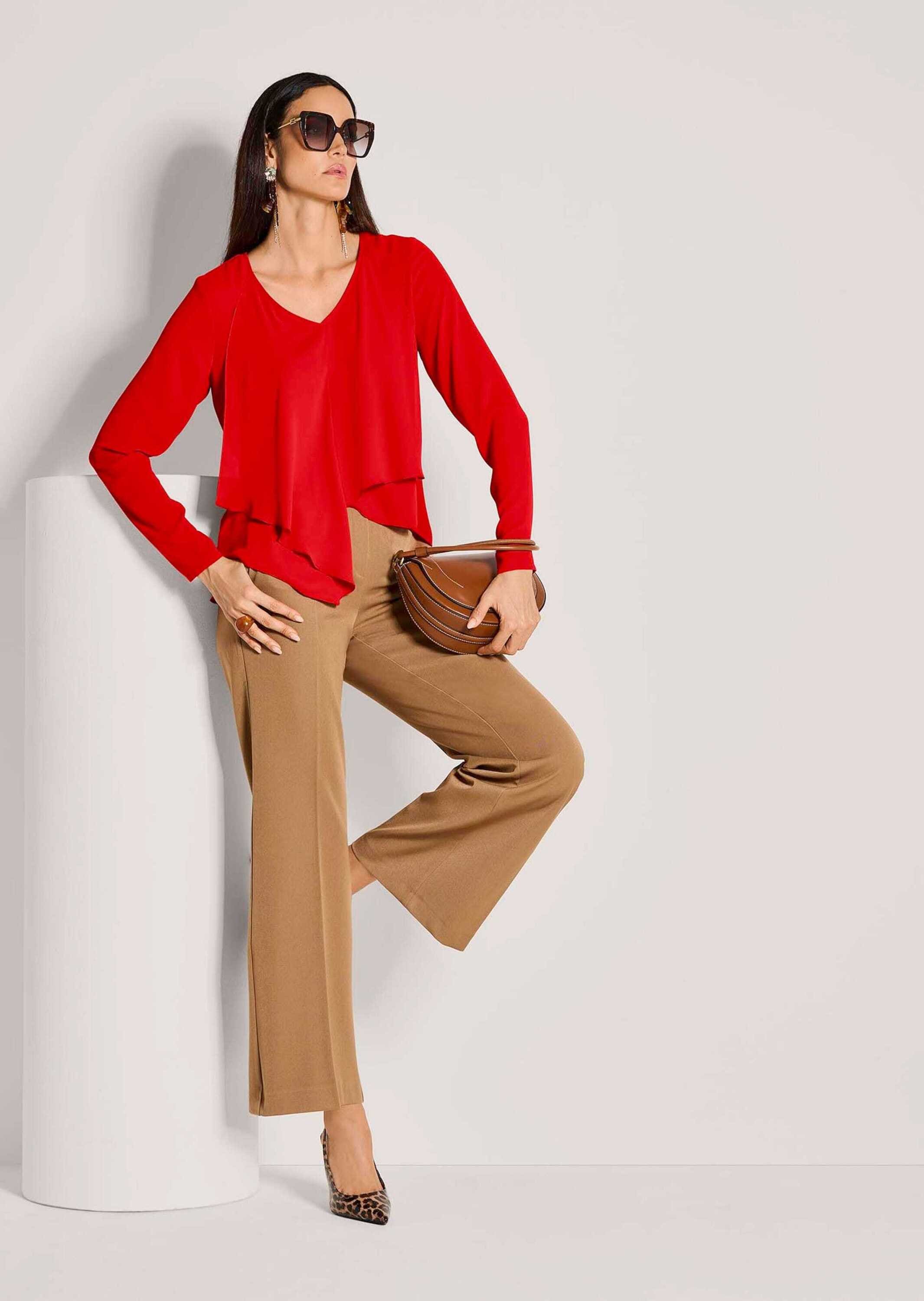 MADELEINE Langarmbluse »Volantbluse Elegante Bluse mit asymmetrischem Saum«