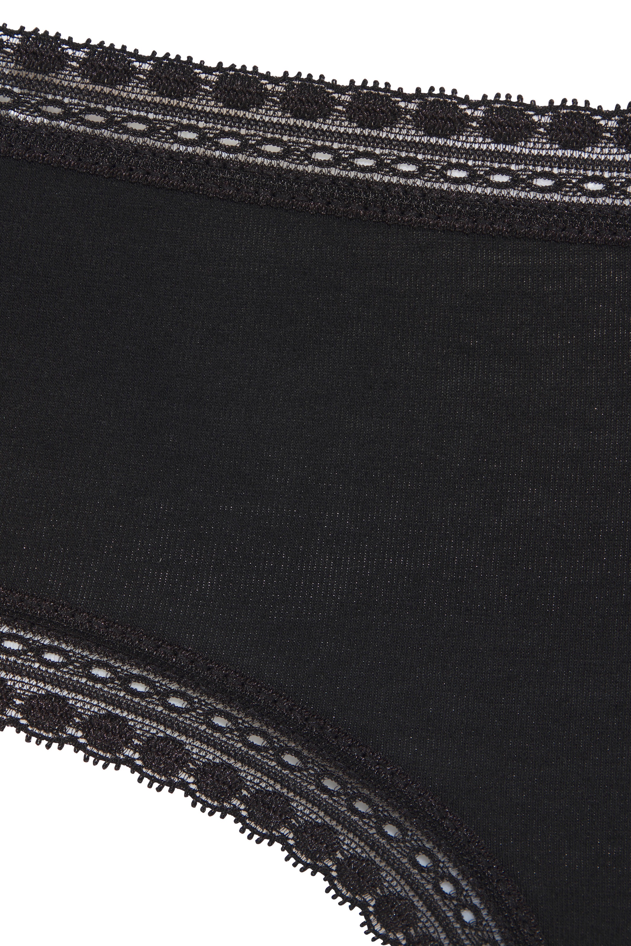 LASCANA Panty, (3er-Pack), aus elastischer Baumwolle mit weicher Spitze