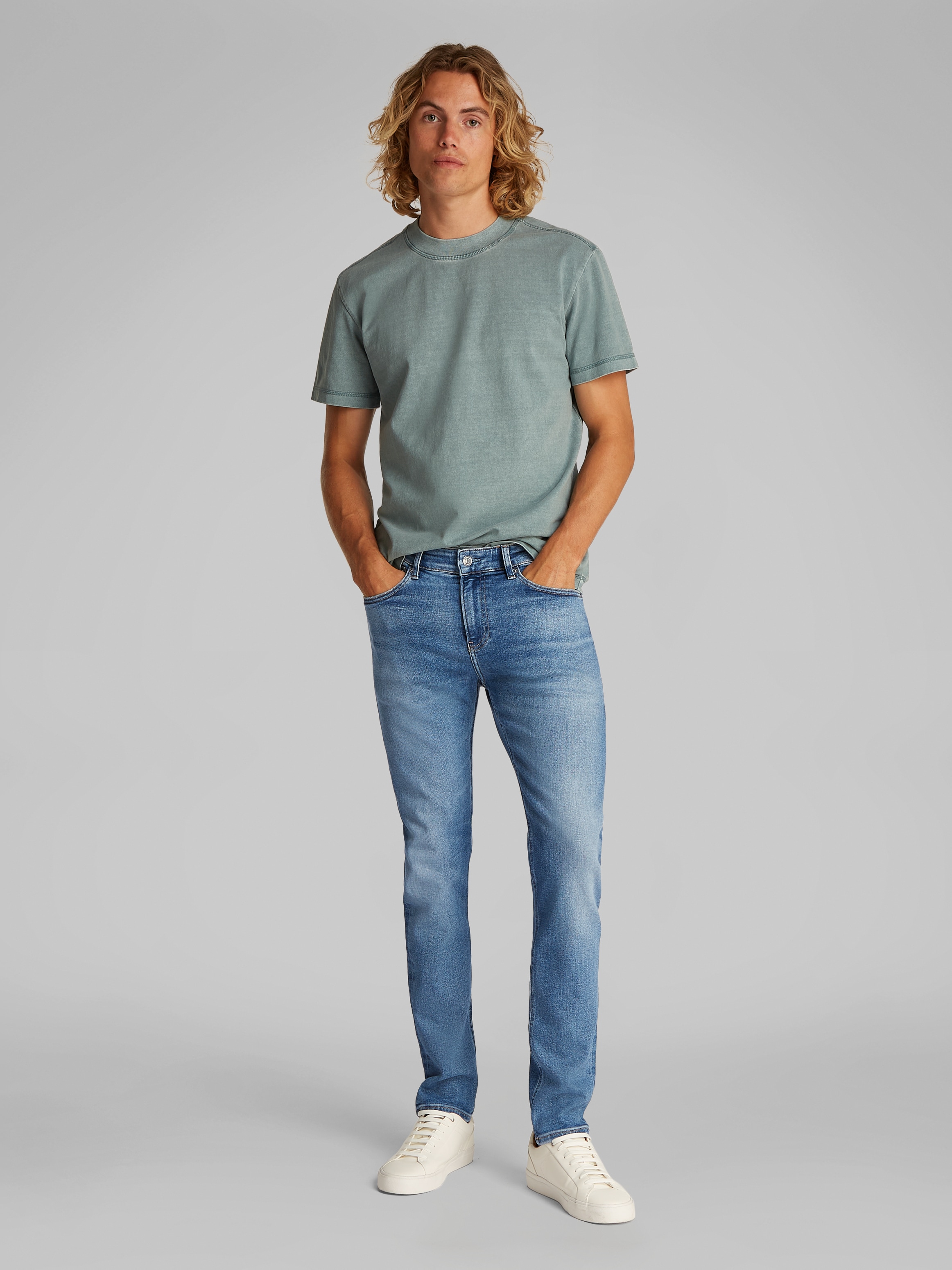 Calvin Klein Jeans Skinny-fit-Jeans »SKINNY«, im minimalistischen Look
