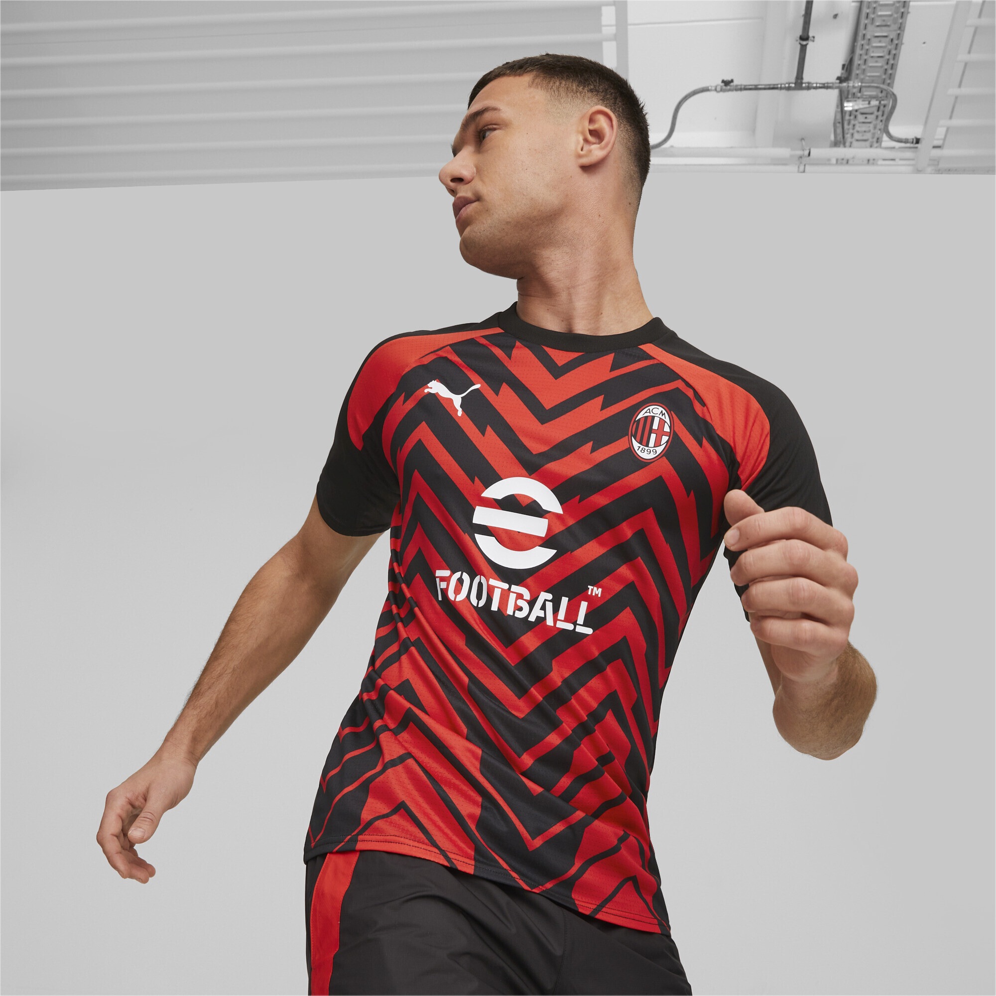 PUMA Trainingsshirt »AC Milan Aufwärmtrikot Herren«