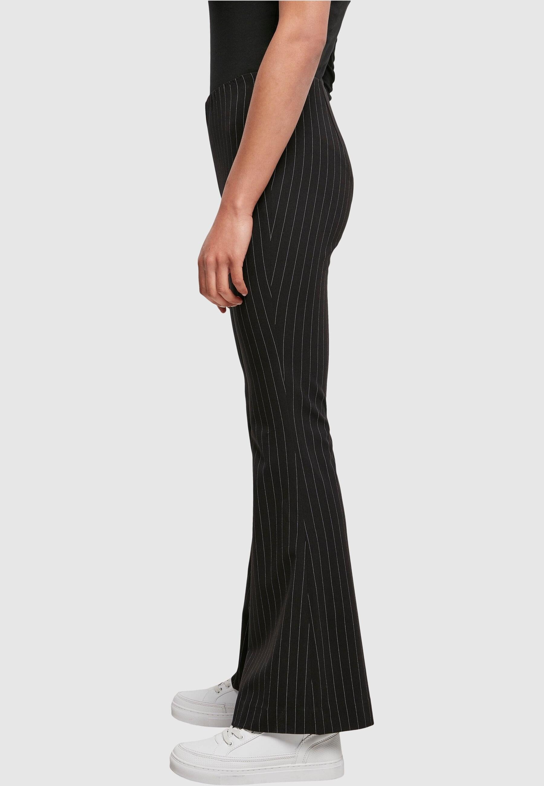 URBAN CLASSICS Stoffhose »Urban Classics Damen Ladies Flared Pin Stripe Pants«, (1 tlg.)