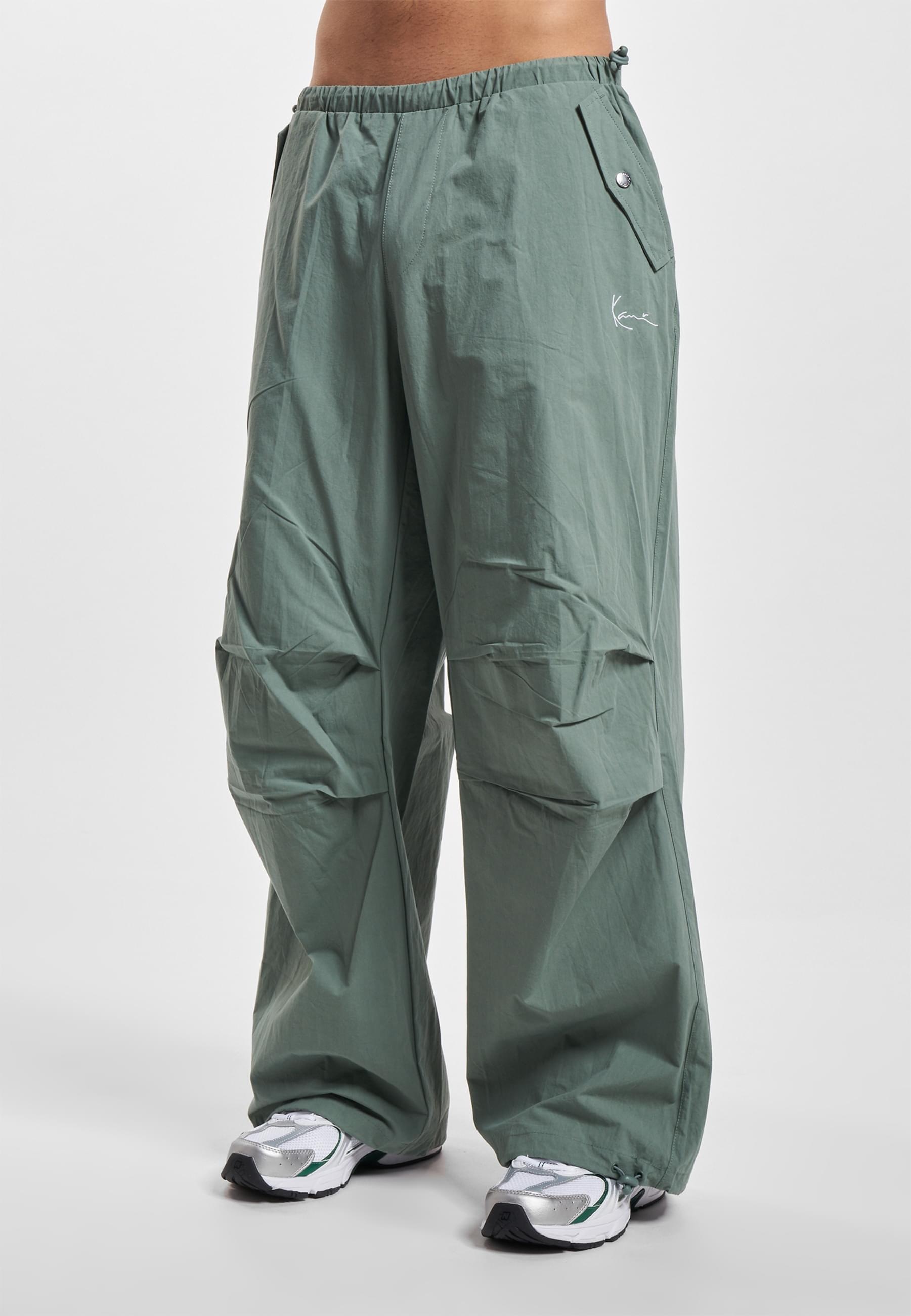 Karl Kani Stoffhose »Karl Kani Herren KM233-032-1 KK Small Signature Parachute Pants«, (1 tlg.)