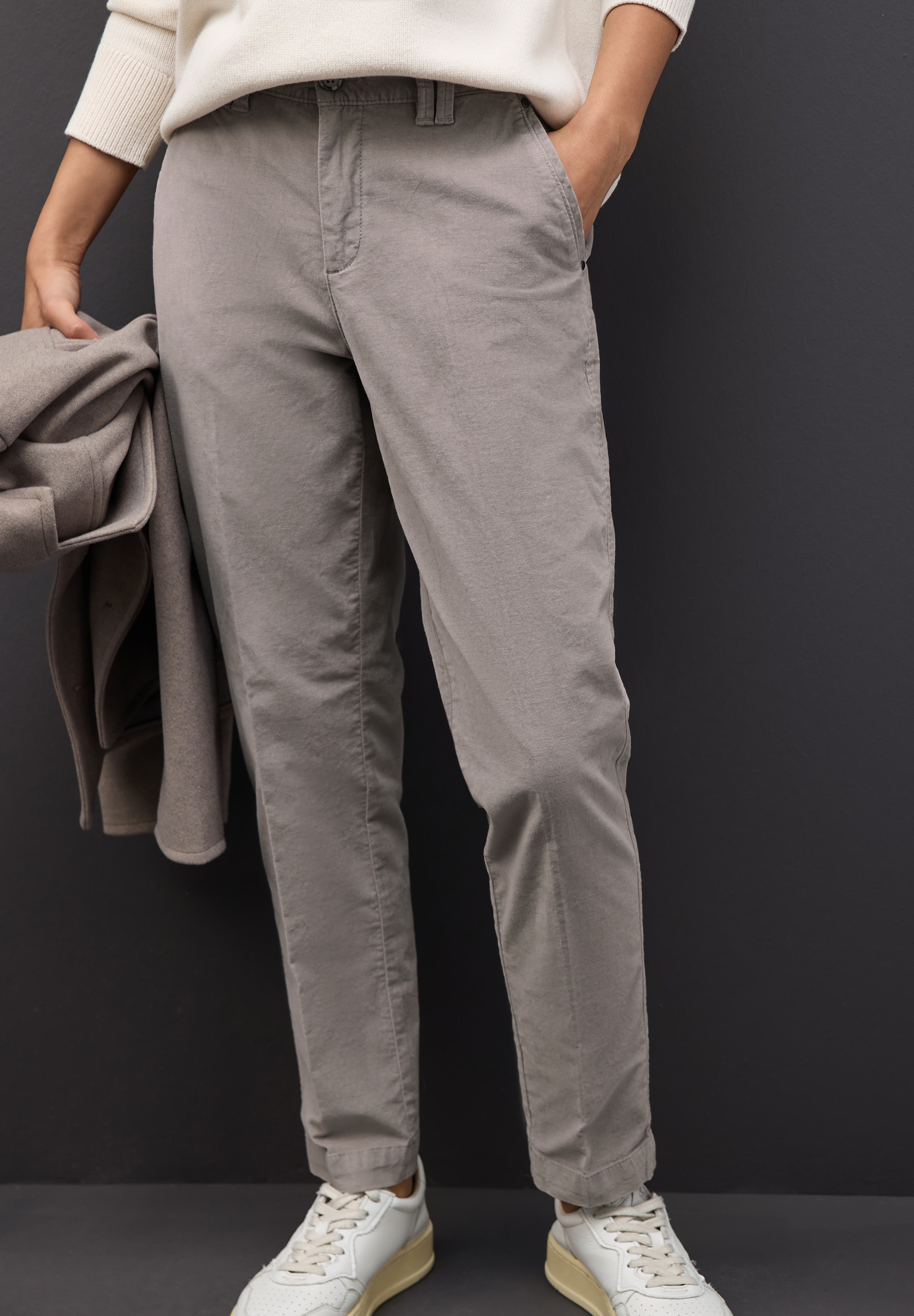 STREET ONE Chinohose "Velvet", mit Taschen günstig online kaufen