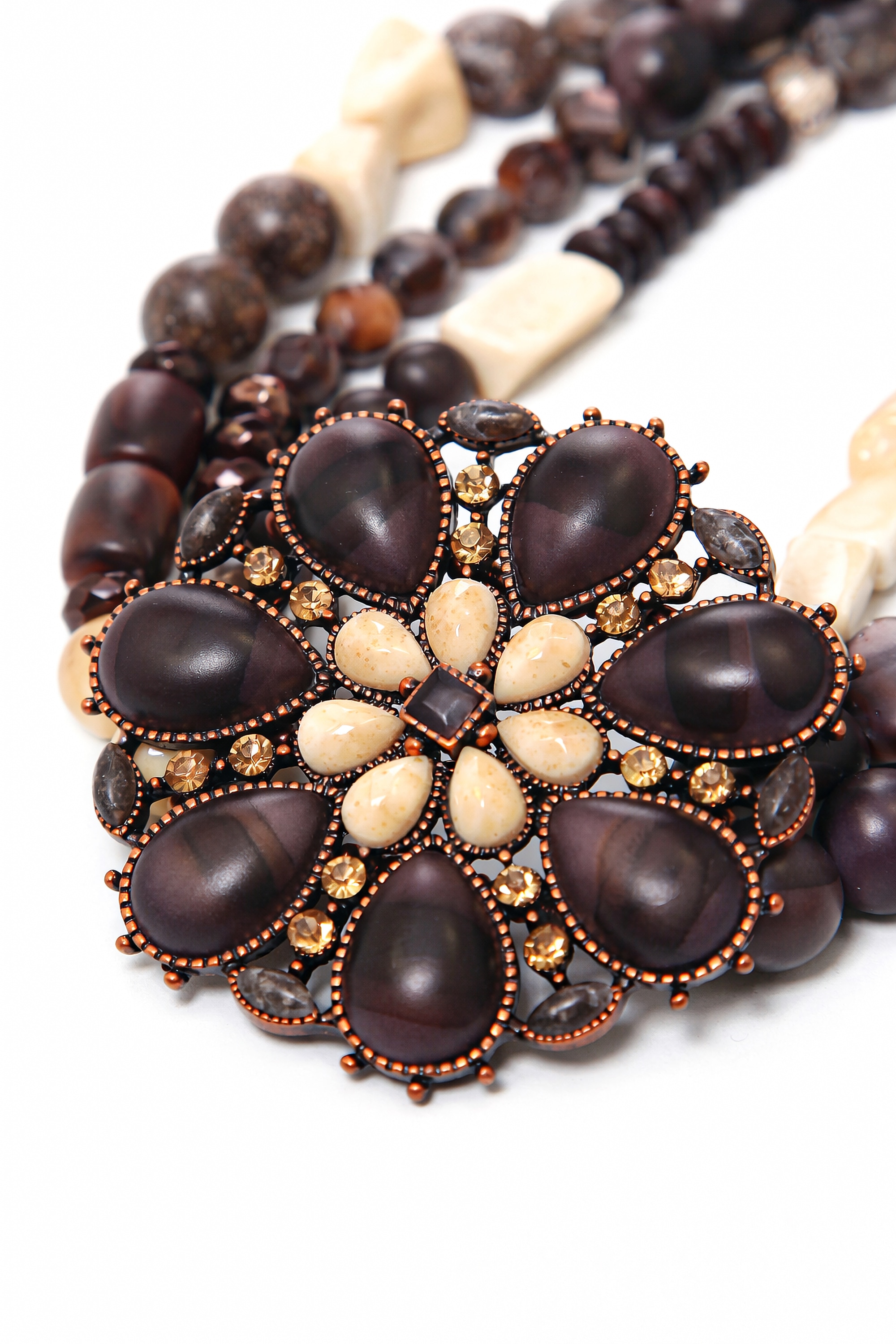 COLLEZIONE ALESSANDRO Statementkette »Erna« mit dekorativen Schmuckteil