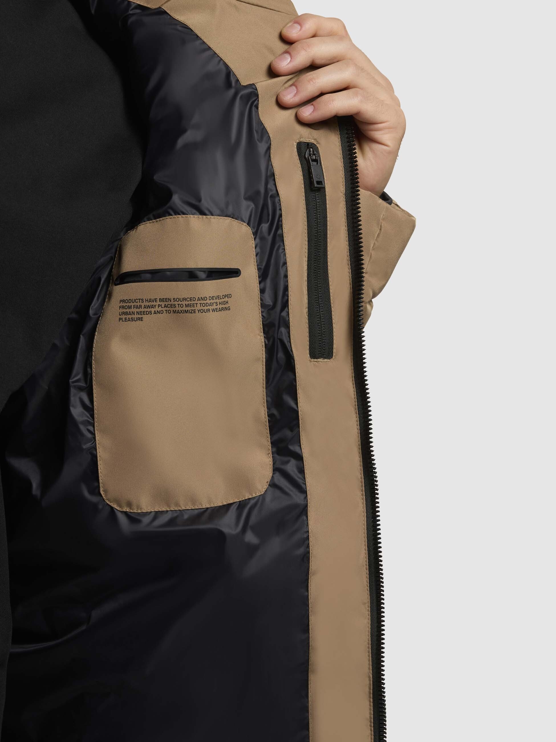 khujo Steppjacke »WOU«, mit Kapuze