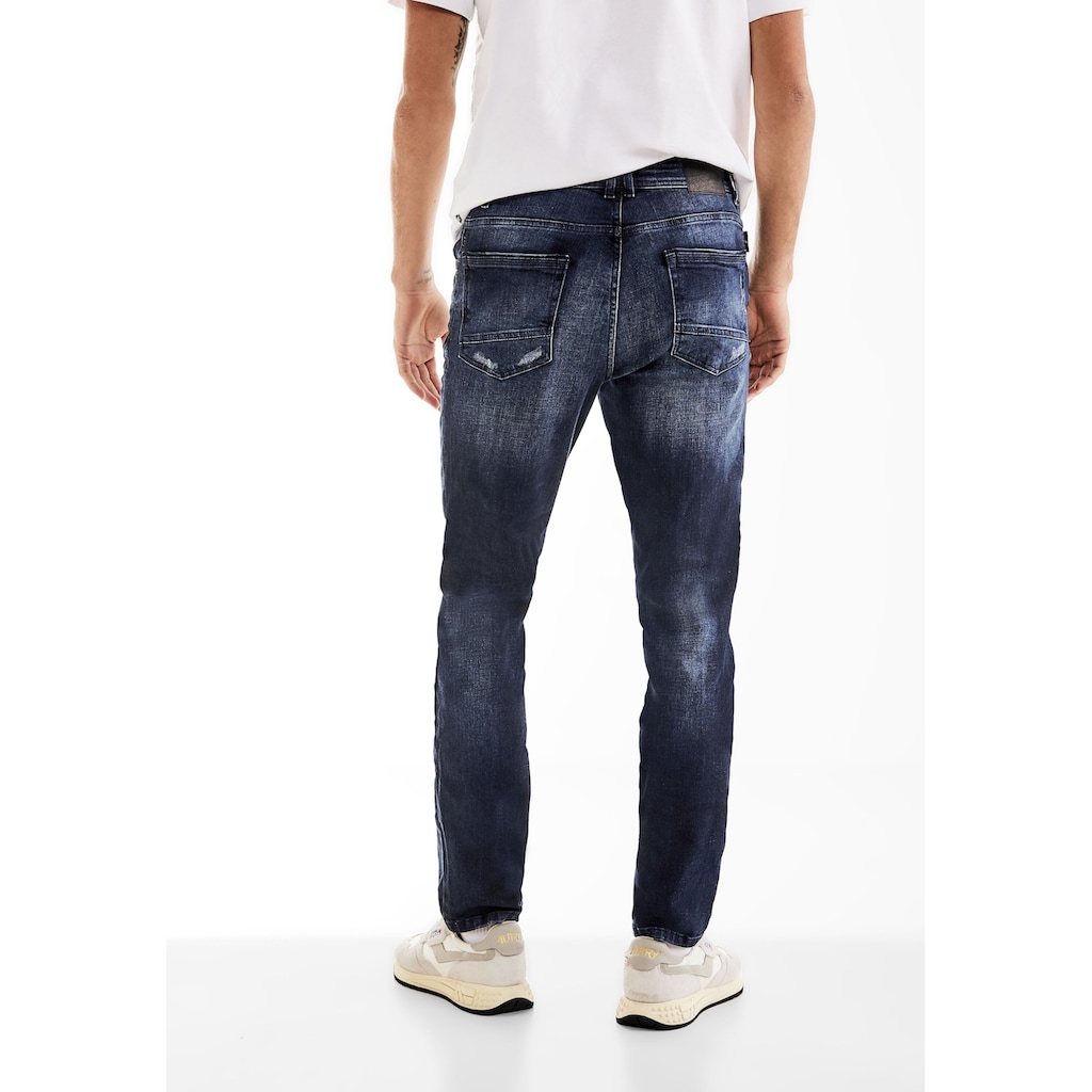 STREET ONE MEN Slim-fit-Jeans, in dunkelblauer Waschung