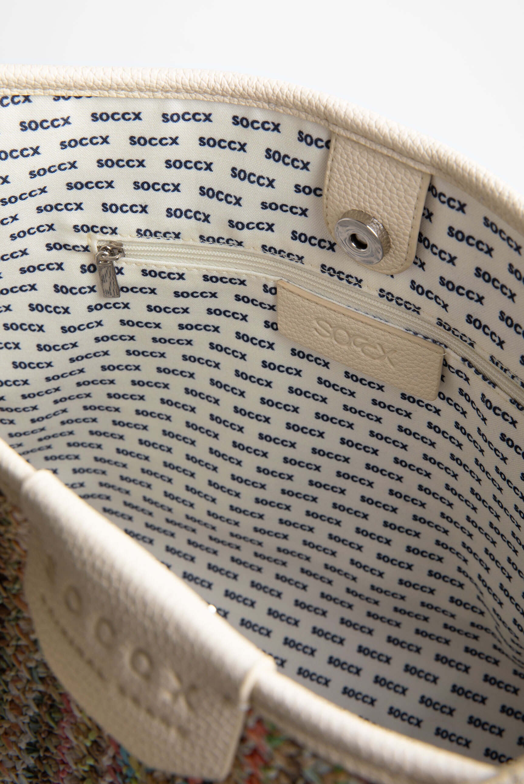 SOCCX Henkeltasche mit verstärktem Boden