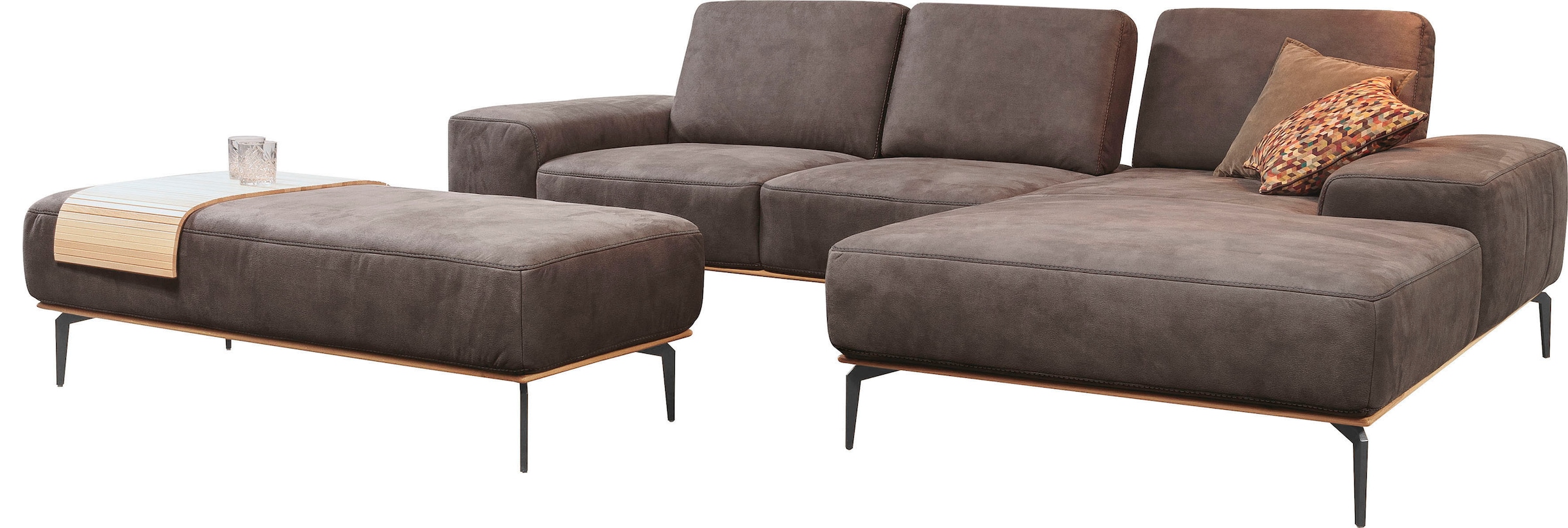 W.SCHILLIG Ecksofa »run, Designsofa mit tollem Sitzkomfort, bequem, L-Form« mit Holzsockel, Füße in Schwarz pulverbeschichtet, Breite 279 cm