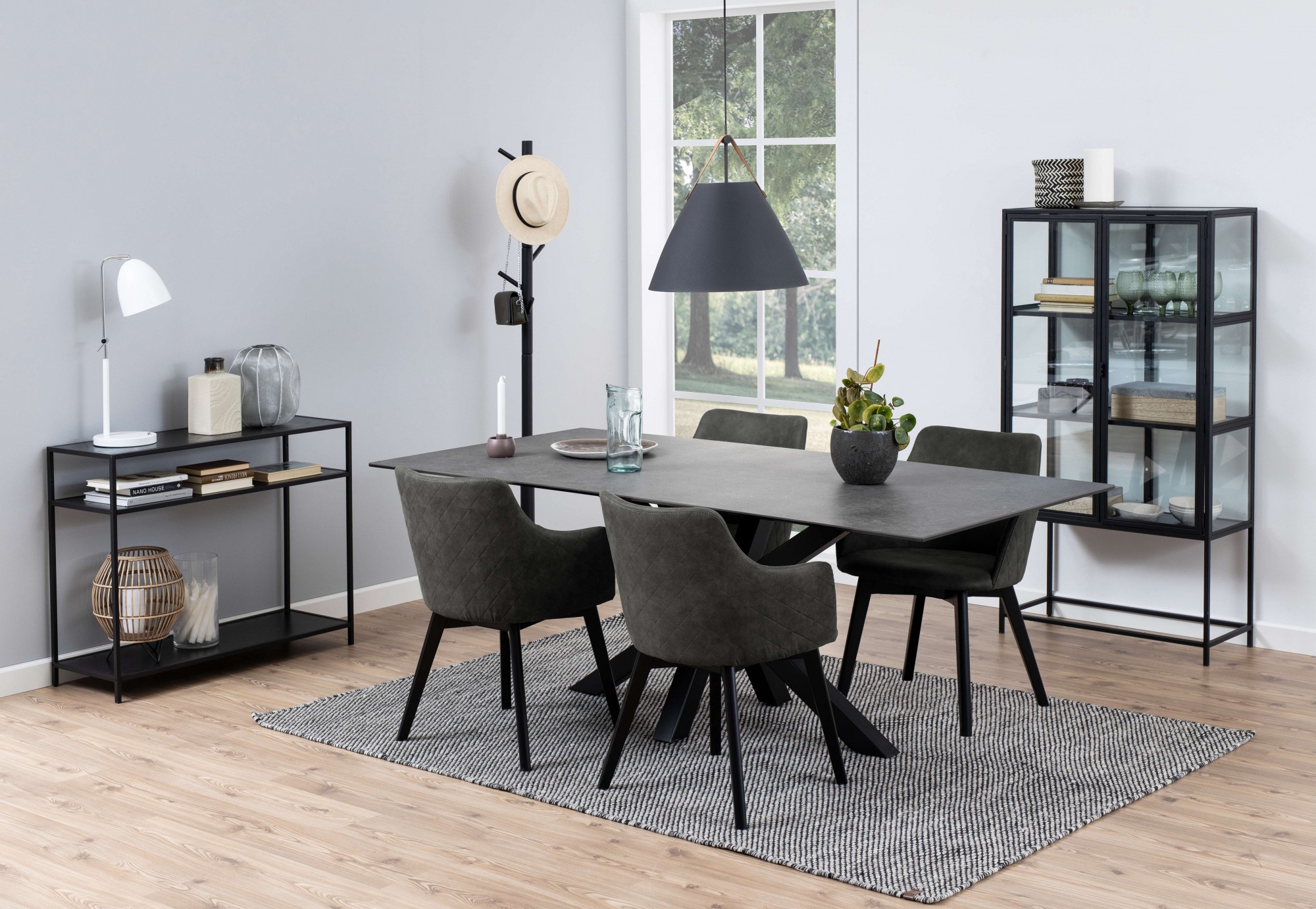 ACTONA GROUP Esszimmerstuhl »Bella«, Luxus-Microfaser, Armlehnstuhl anthrazitgrau, Eichebeine, Harlekinnähten, 2er-Set