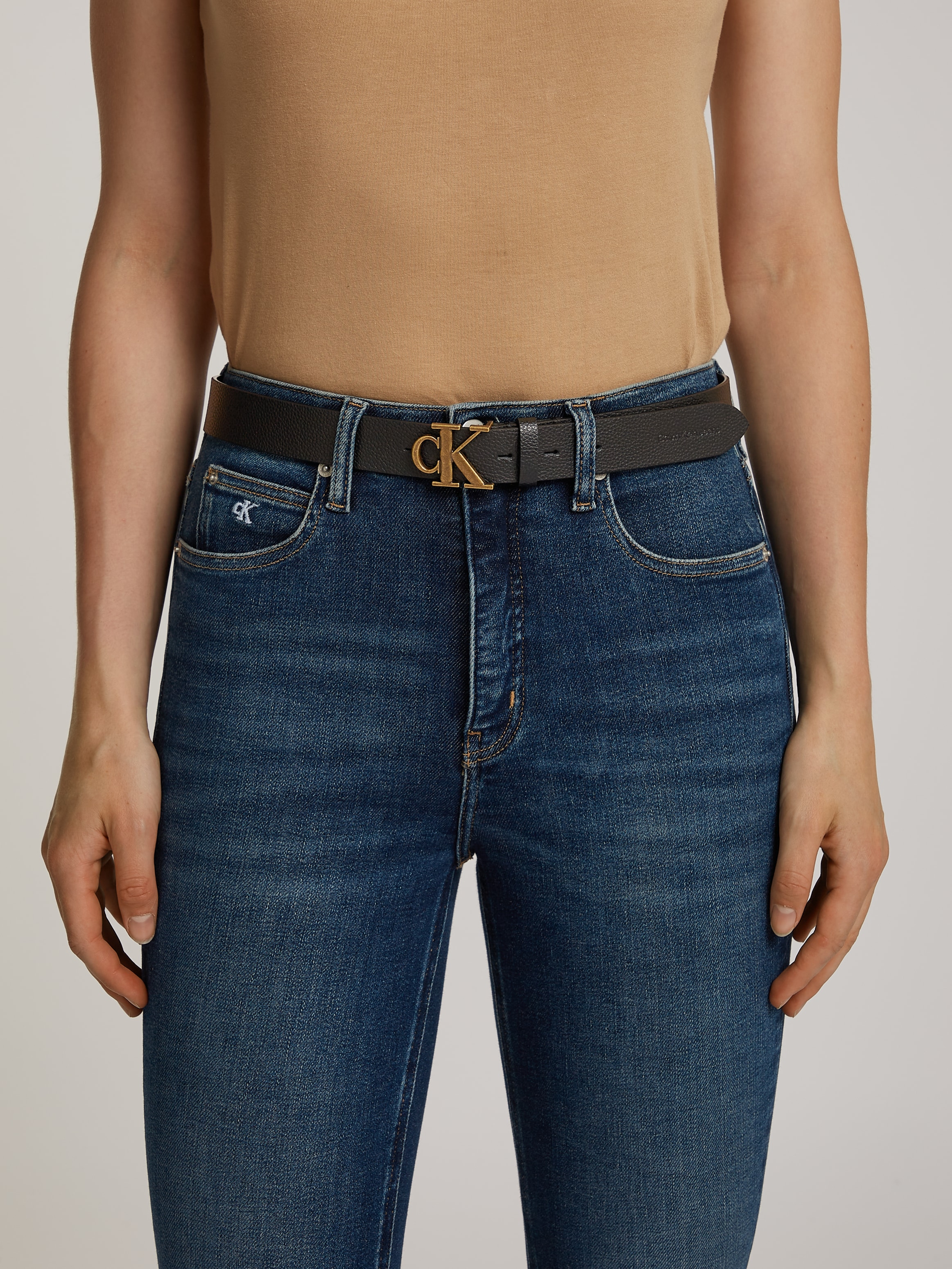 Calvin Klein Jeans Ledergürtel "ROUND MONO PLAQUE LTHR BELT 30MM", mit Calv günstig online kaufen