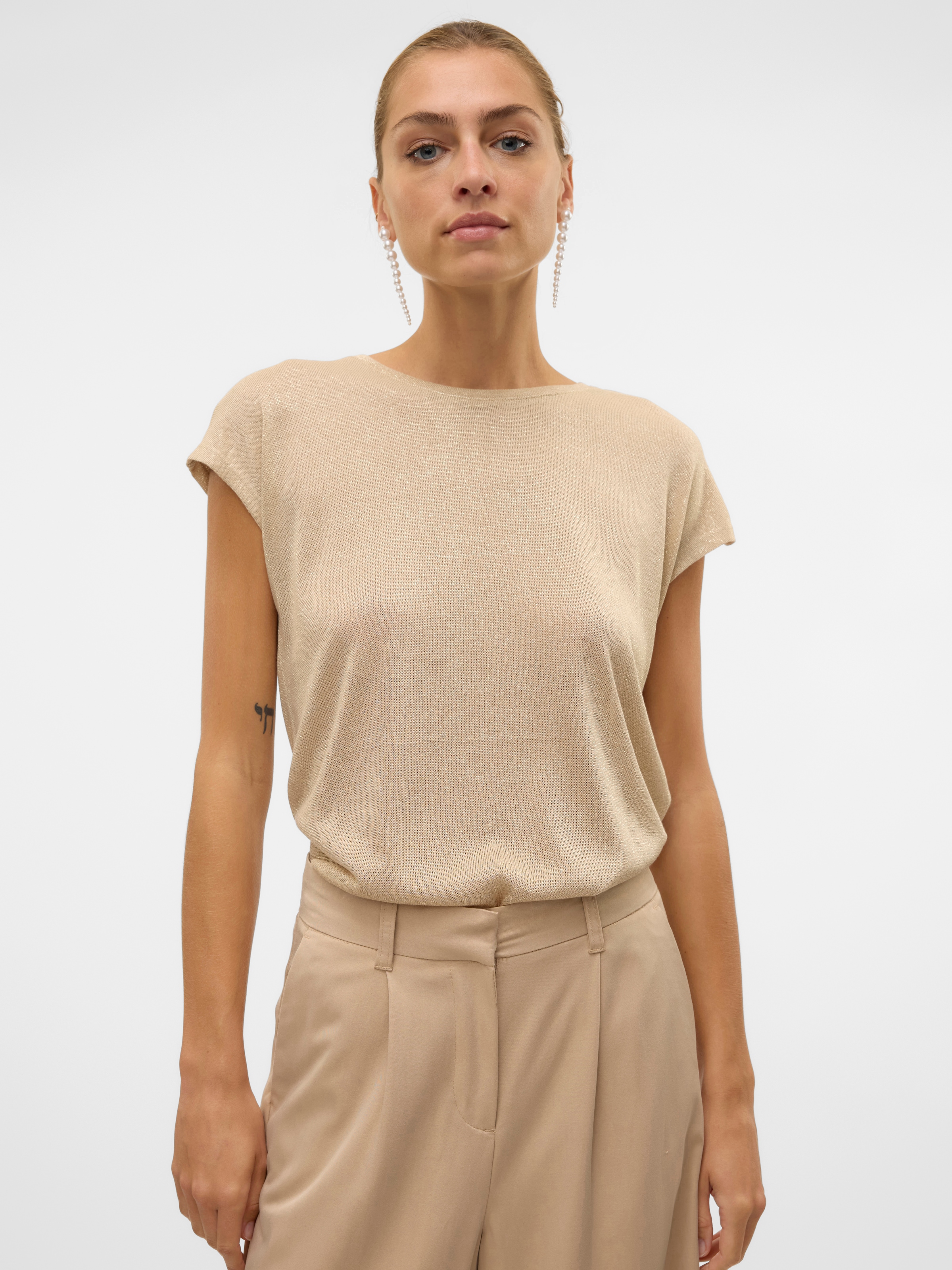 Vero Moda Kurzarmshirt "VMSARAH AVA SS TOP JRS GA NOOS" mit Glitzerdetails günstig online kaufen