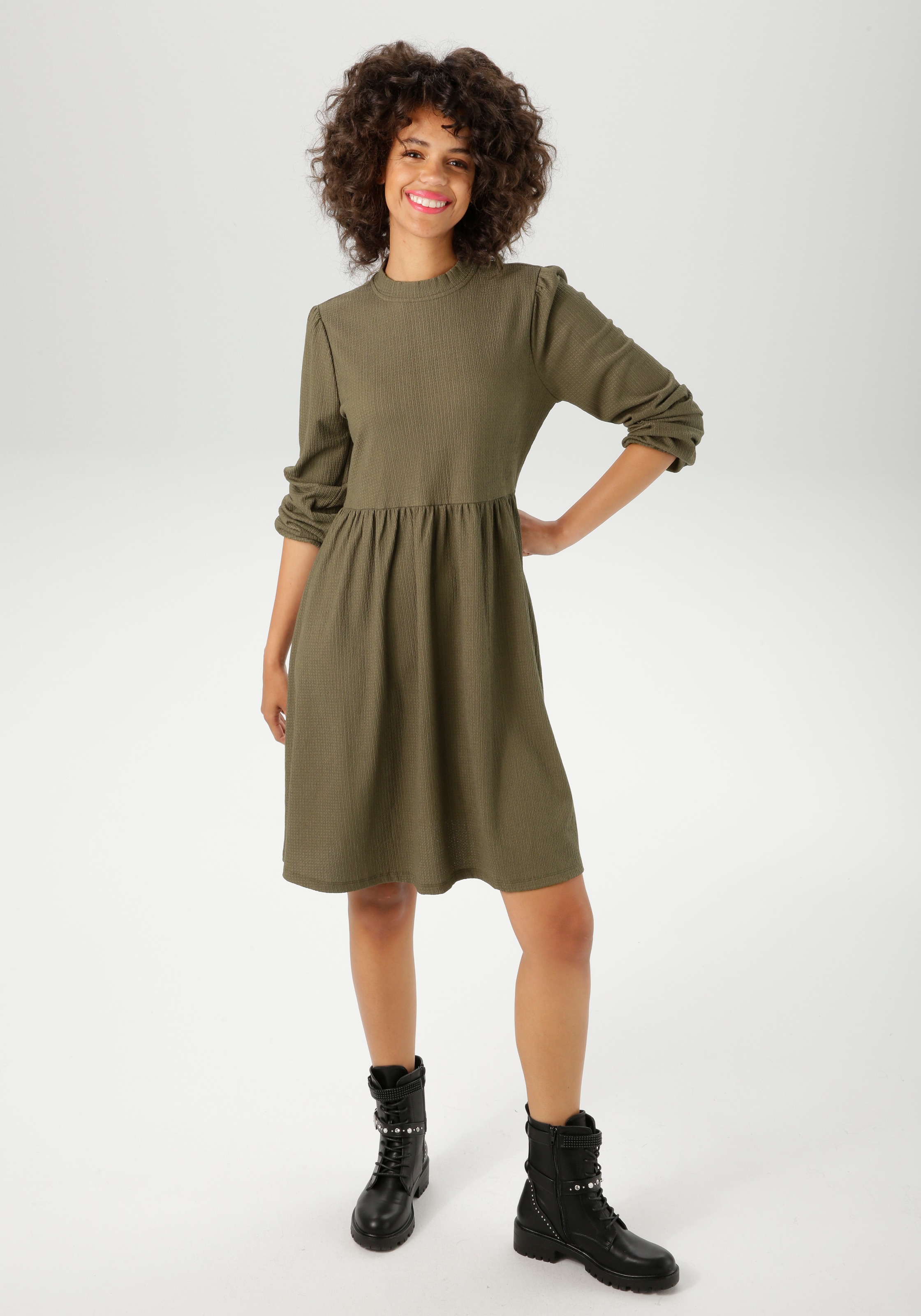 Aniston CASUAL Jerseykleid, aus strukturierter, elastischer Crepé-Qualität günstig online kaufen
