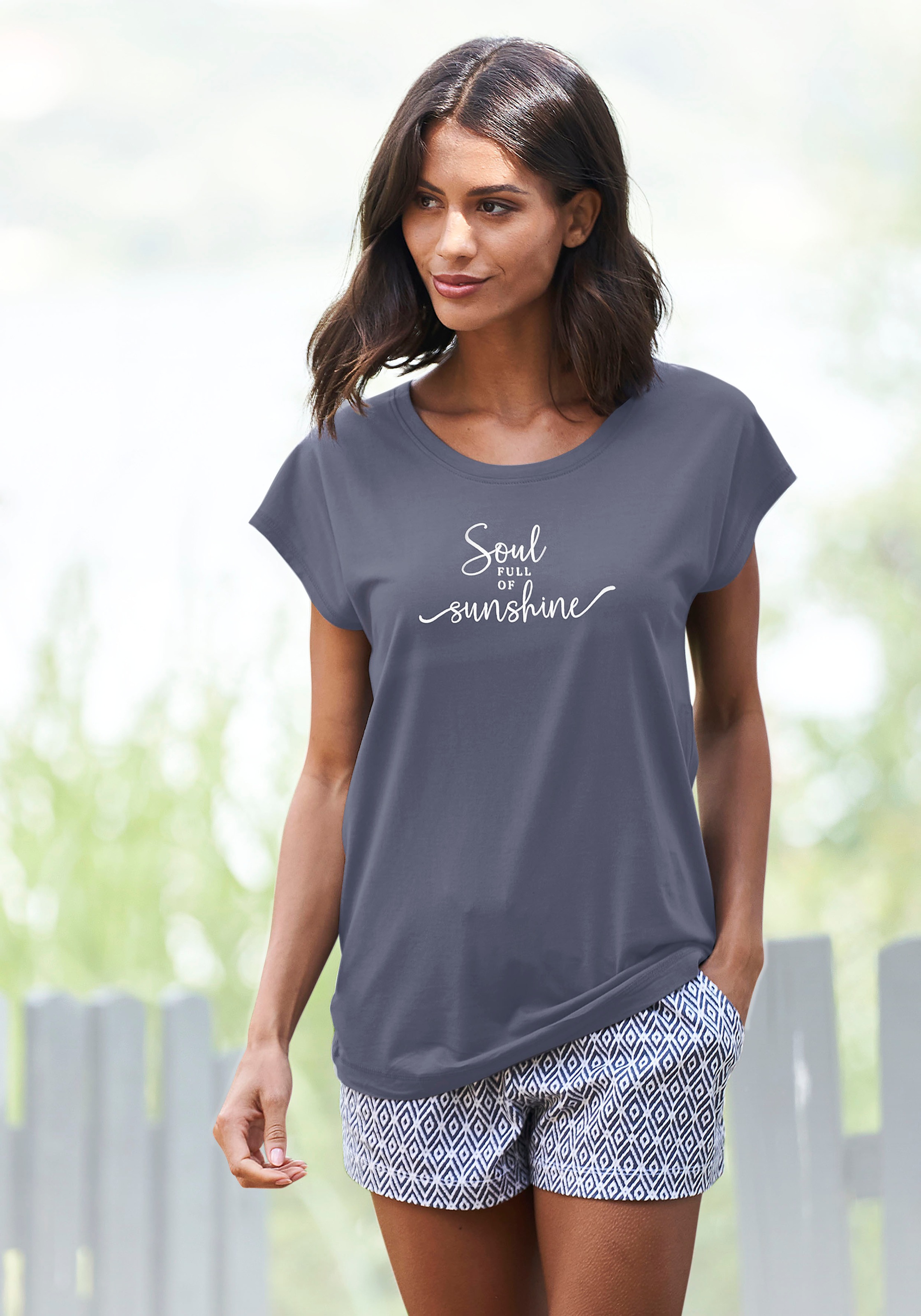 Vivance Dreams T-Shirt, mit Sommer-Statementdruck