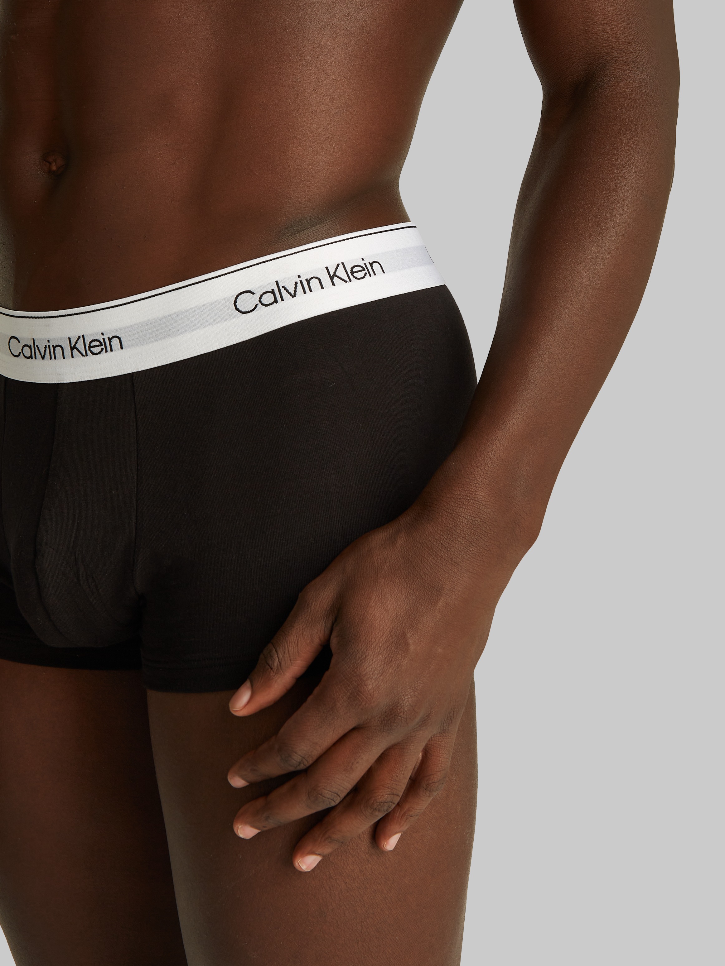 Calvin Klein Underwear Trunk »LOW RISE TRUNK 3PK«, (Packung, 3er-Pack), mit Logo-Elastikbund (3 Stück)