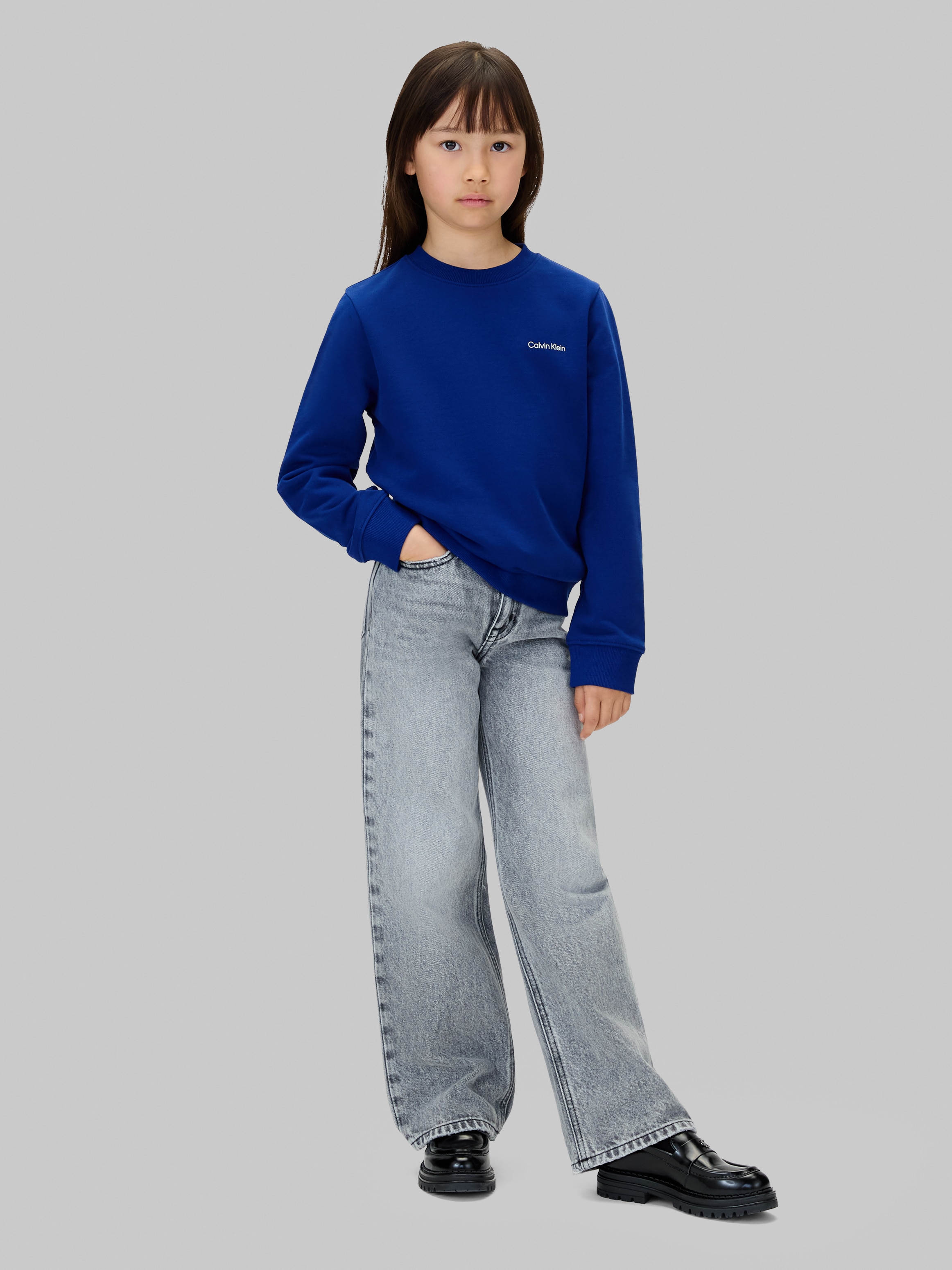 Calvin Klein Jeans Sweatshirt »CHEST INST. LOGO REGULAR CN«, für Kinder bis 16 Jahre, Logo-Schriftzug, Unisex