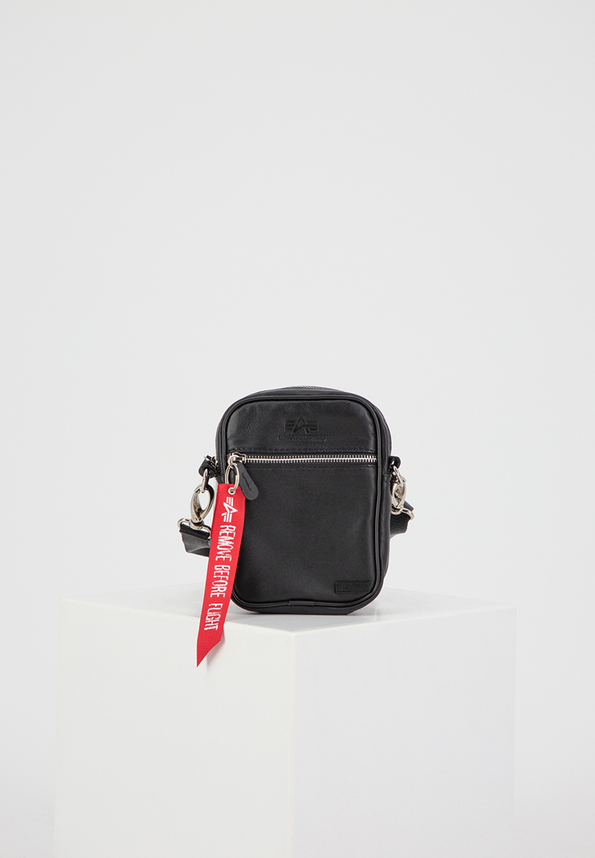 Alpha Industries Daypack "Alpha Industries Accessoires - Bags RBF Leather Utility Bag"