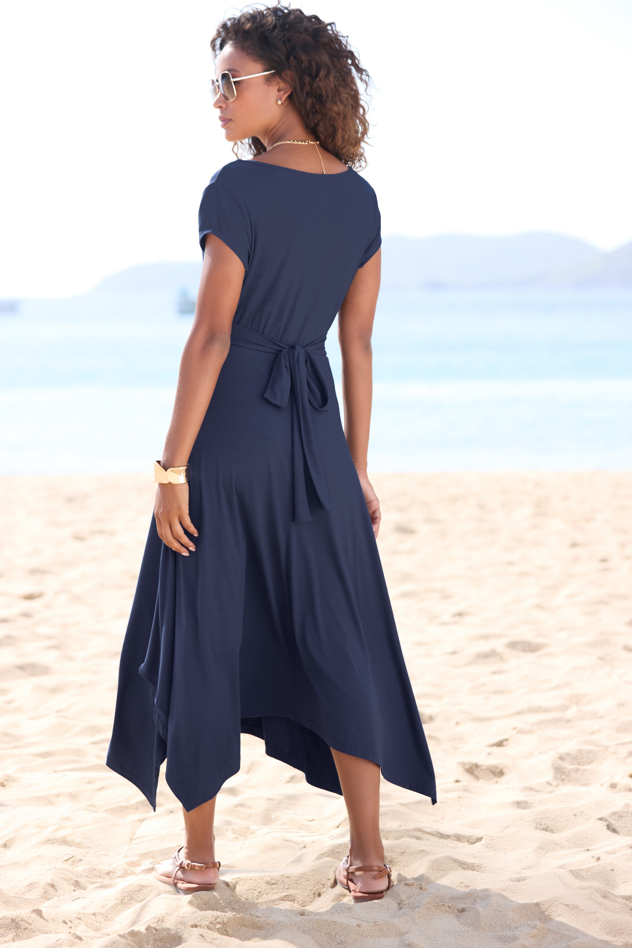 Thumbnail - Beachtime Sommerkleid mit Zipfelsaum und Schleife, Jerseykleid, asymmetrisches Rockteil