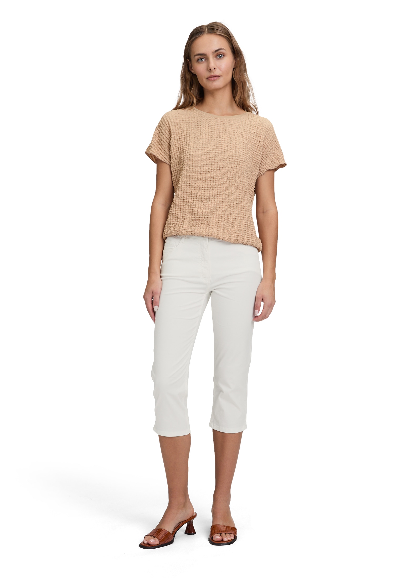 Betty Barclay Stoffhose »Betty Barclay Sommerhose Slim Fit«, Saumschlitz