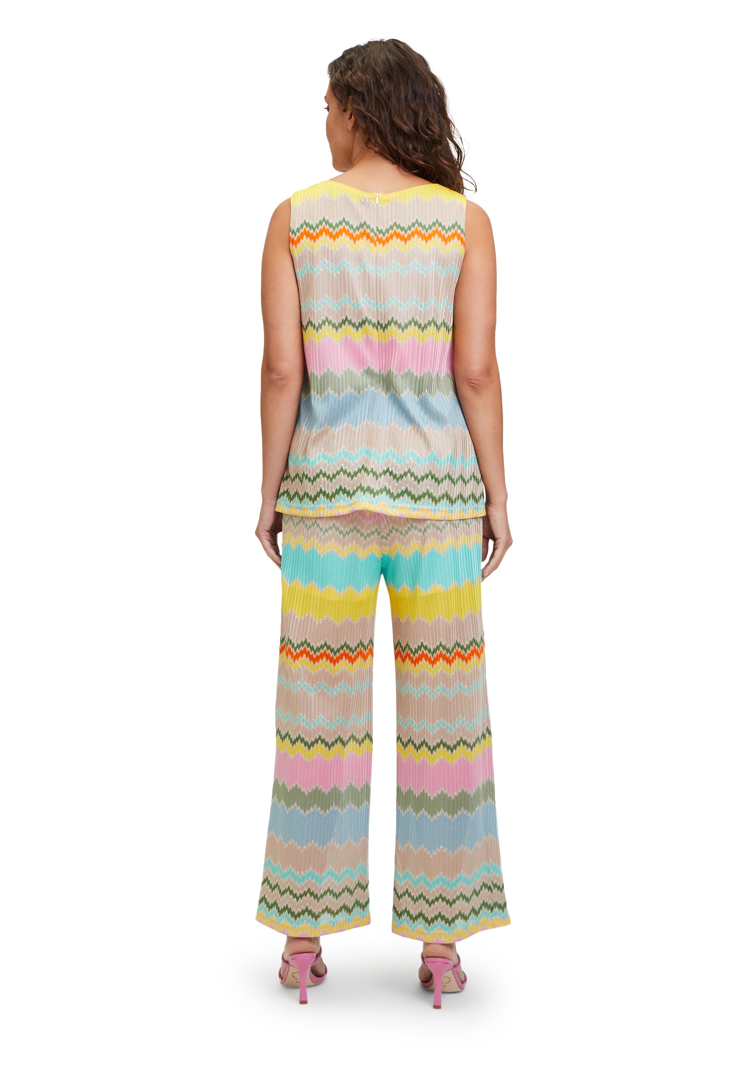 Betty Barclay Overall »Betty Barclay Jumpsuit ohne Arm«, (1 tlg.), Form