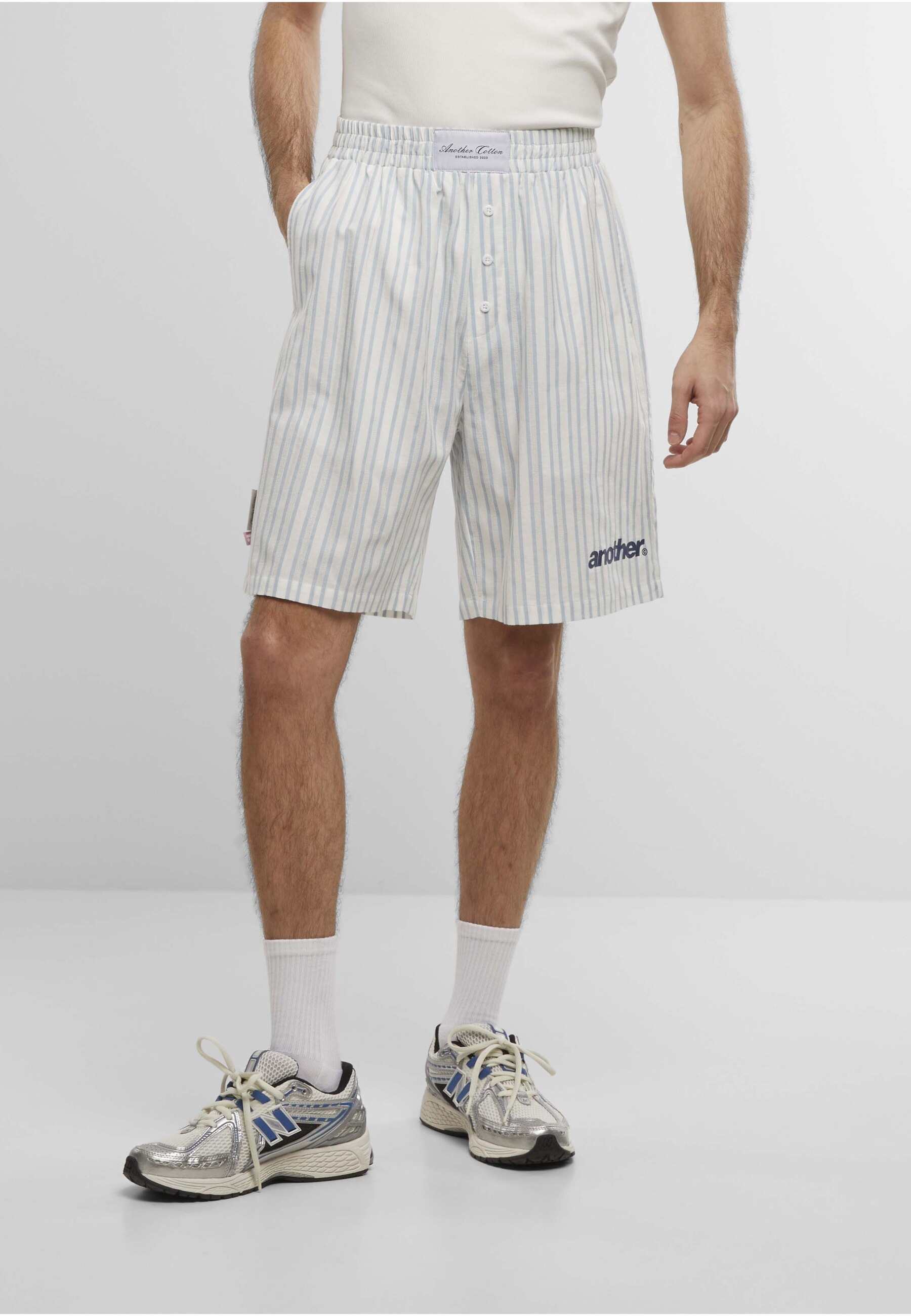 Another Cotton Lab Shorts »Another Cotton Lab Oversized Striped Short Pants«
