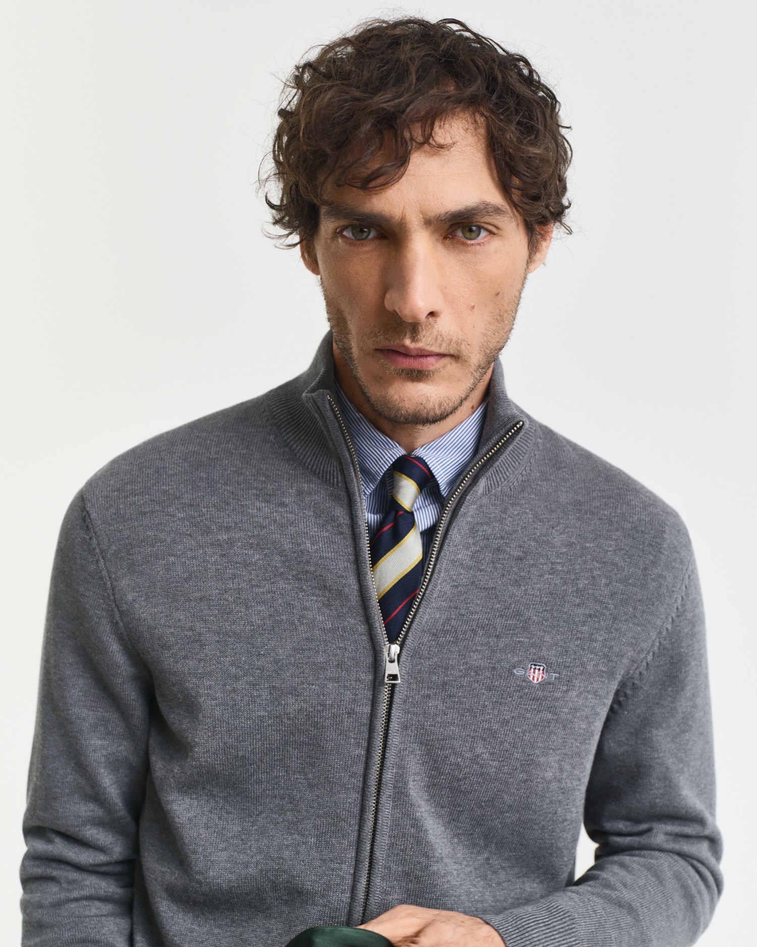 Gant Cardigan »CASUAL COTTON ZIP CARDIGAN«, Mit Rippbündchen an Stehkragen, Ärmeln und Saum