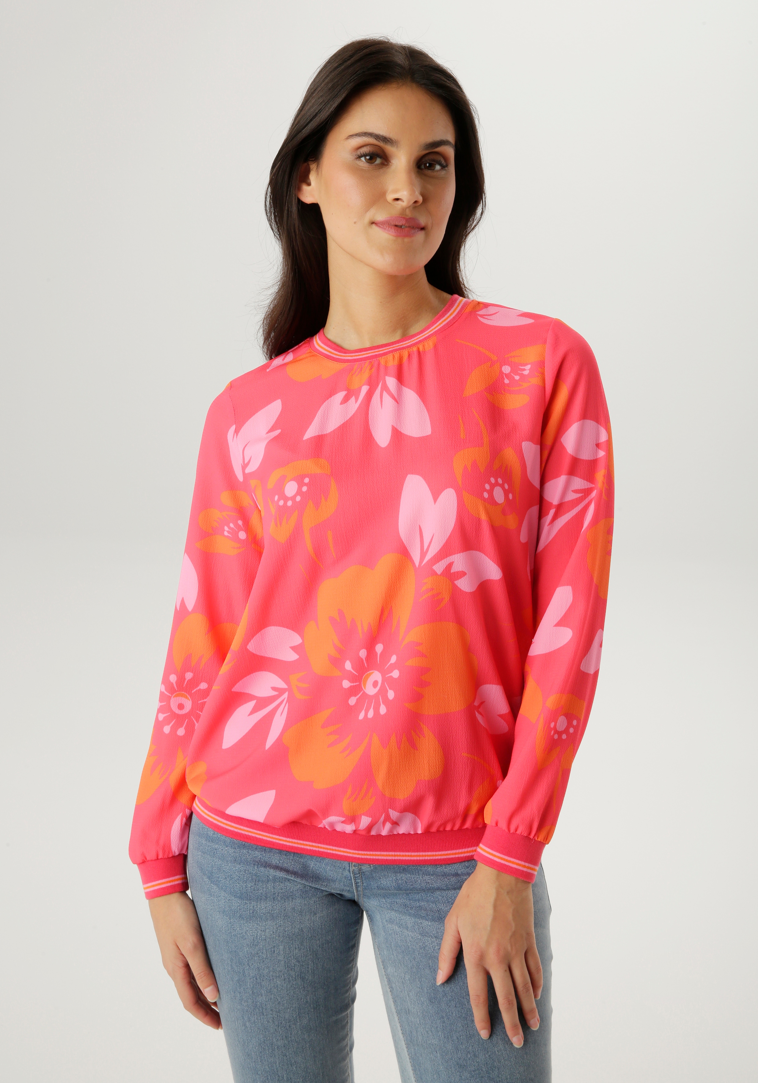 Aniston SELECTED Shirtbluse mit gestreiften Bündchen und floralem Druck