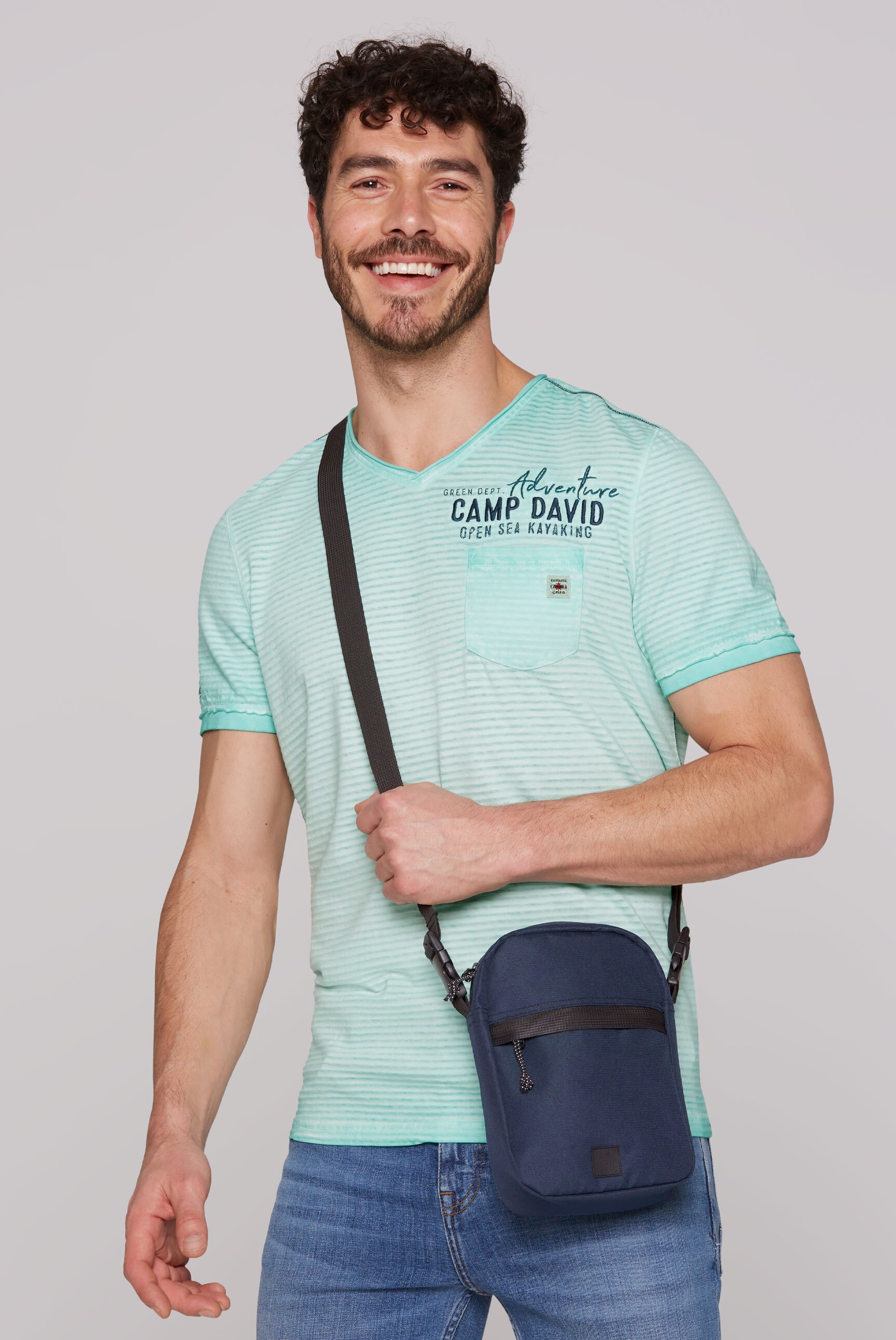 CAMP DAVID Umhängetasche, mit tiefem Vorfach