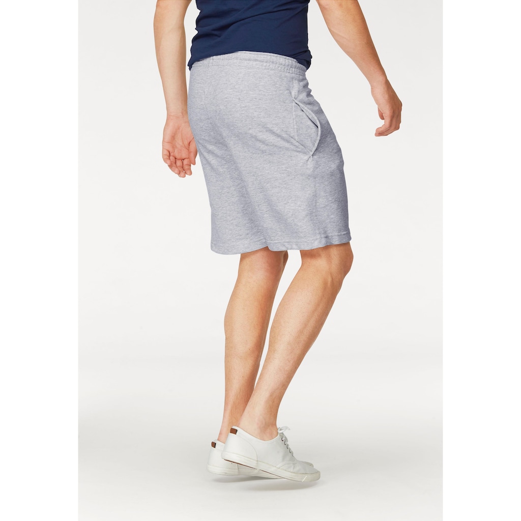 Fruit of the Loom Sweatshorts, in bequemer Form