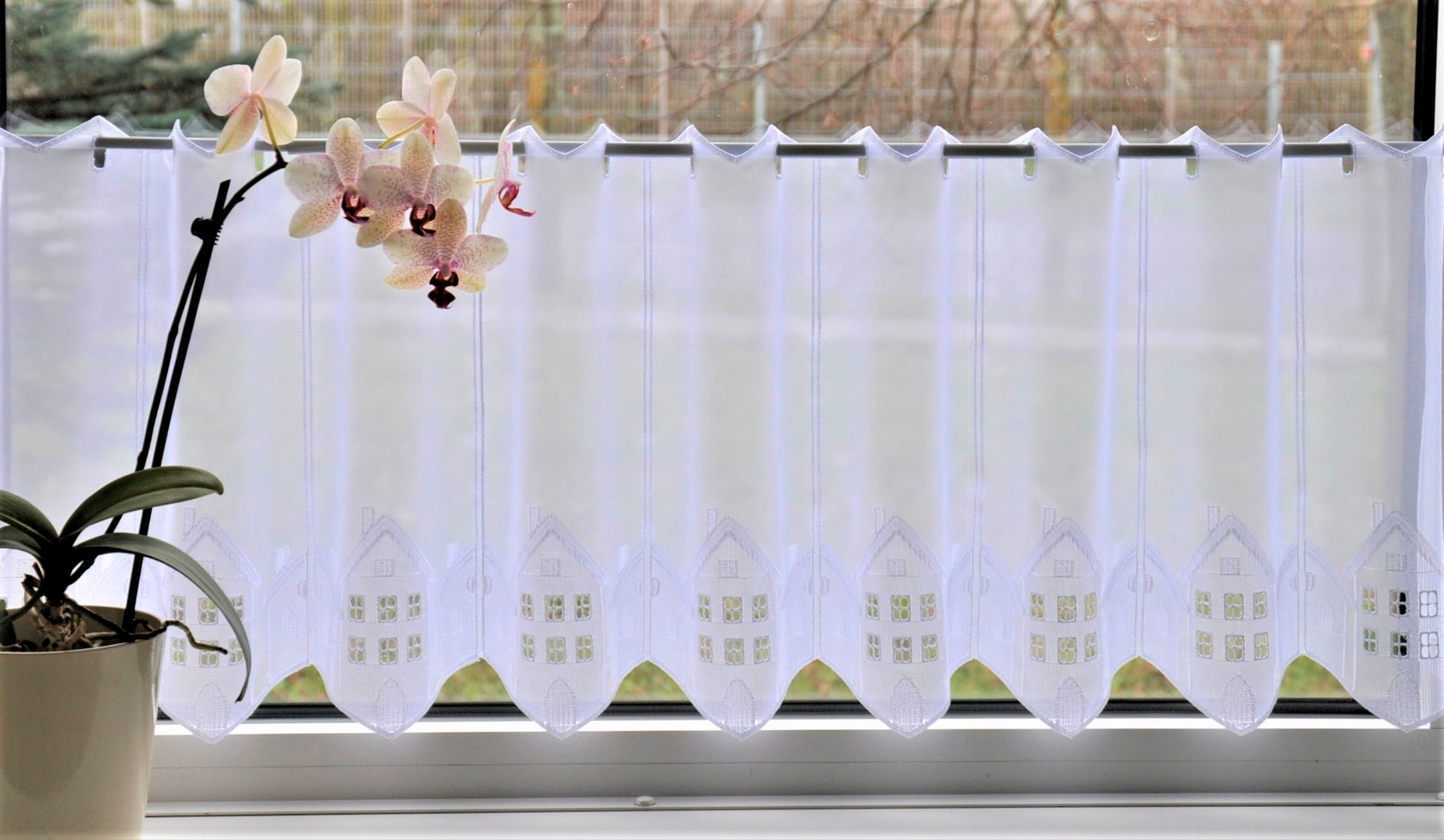 Stickereien Plauen Scheibengardine "Häuser" Stangendurchzug 1 Stk. tlg. günstig online kaufen