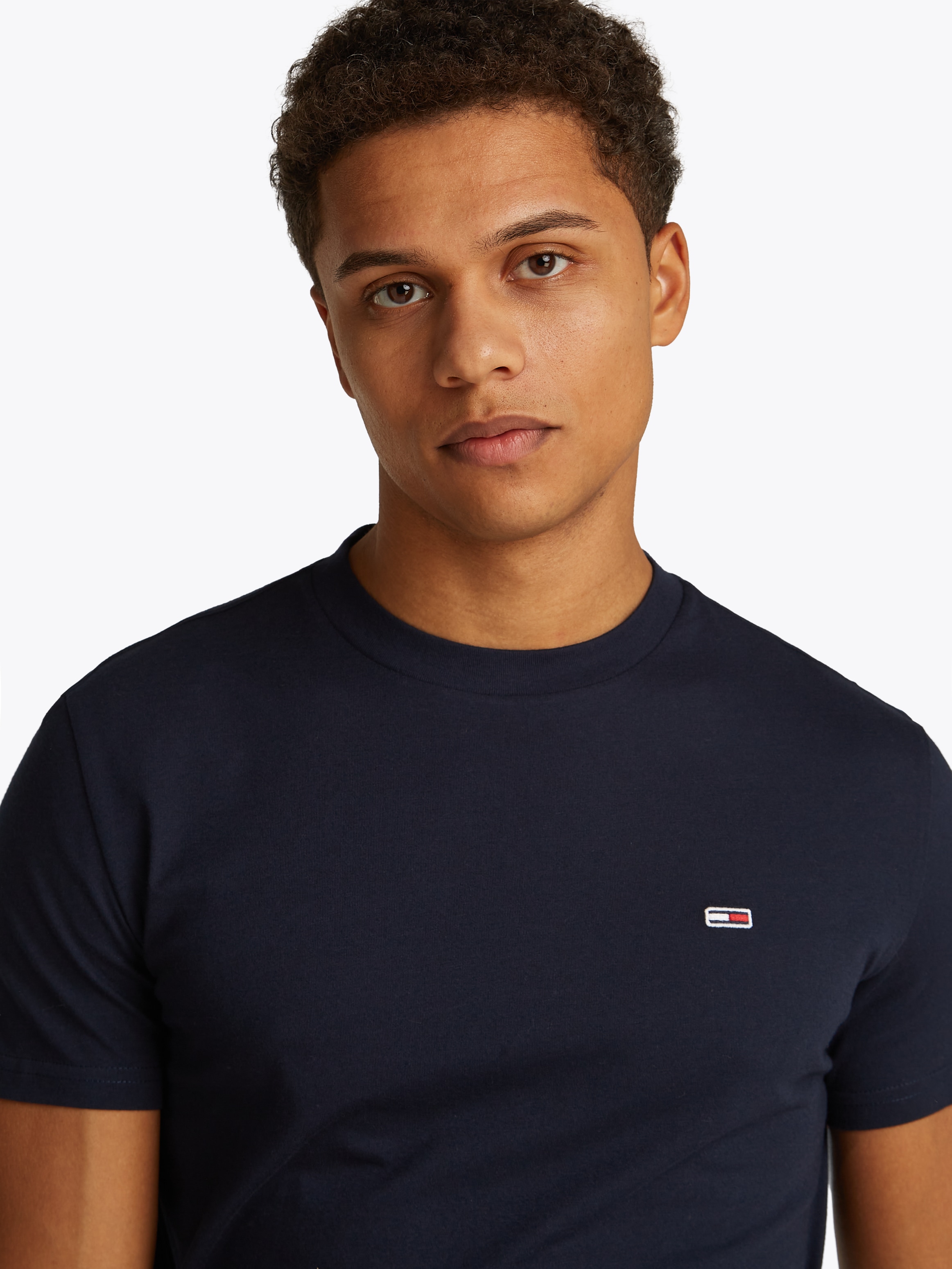 Tommy Jeans Plus Rundhalsshirt »TJM XSLIM 2PACK JERSEY TEE EXT«, (Packung, 2er-Pack), in Großen Größen, Logostickerei