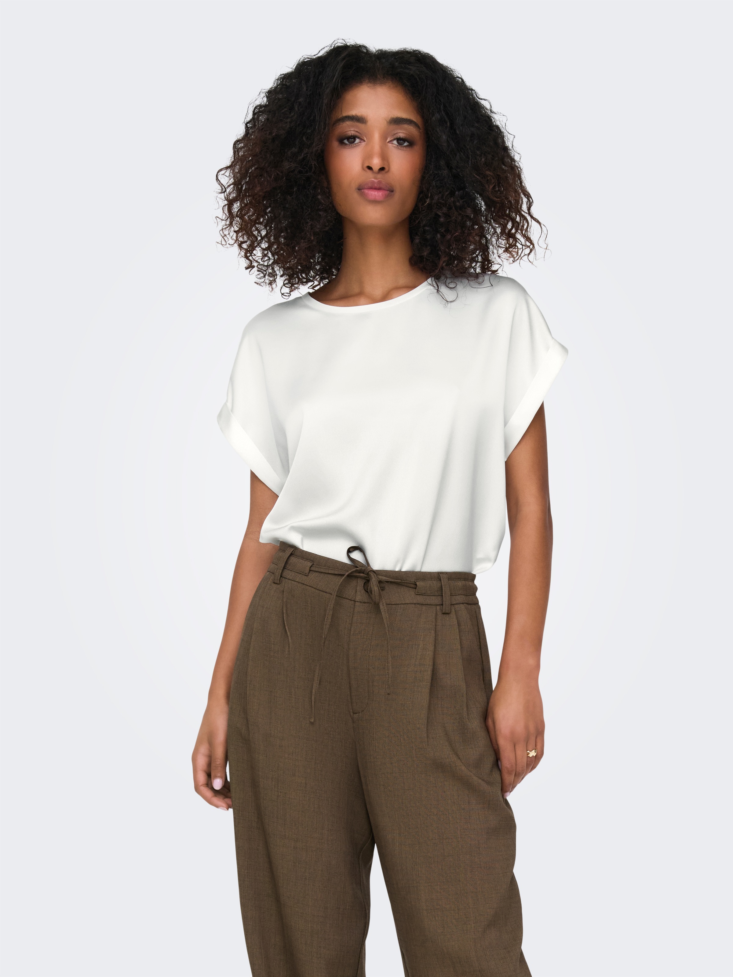 ONLY Kurzarmshirt "ONLLIEKE S/S SATIN MIX TOP WVN NOOS" regular fit, Web, P günstig online kaufen