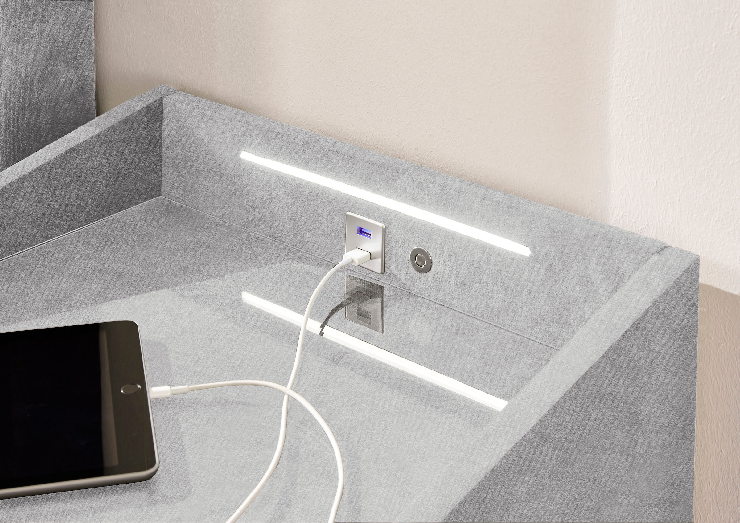 ED EXCITING DESIGN Nachtkonsole »Moon«, mit LED-Beleuchtung und USB-Anschluss & USB-C-Anschluss