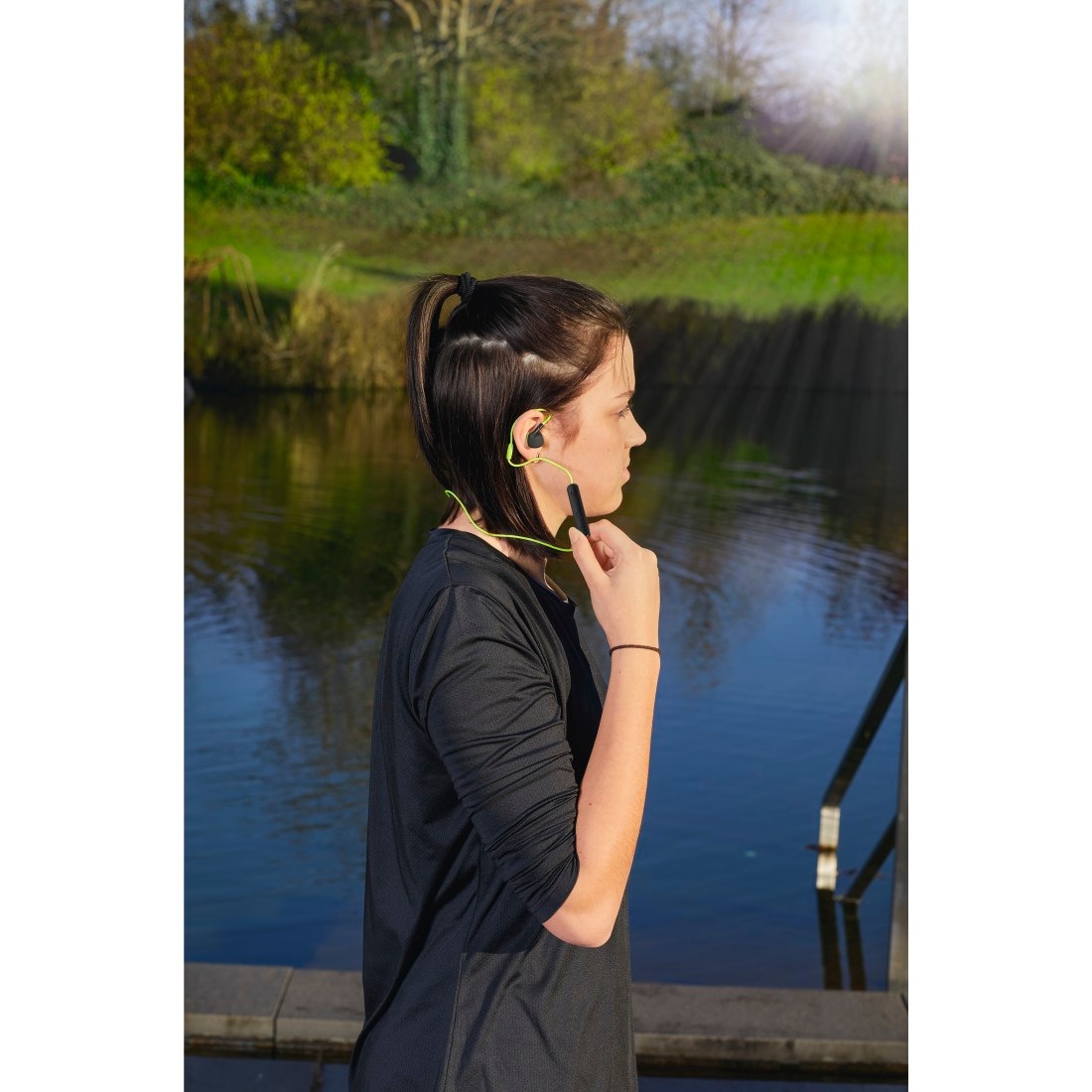 Hama In-Ear-Kopfhörer »Bluetooth Kopfhörer Sport, In-Ear, Mikrofon, ultraleicht, ergonomisch«, Freisprechfunktion